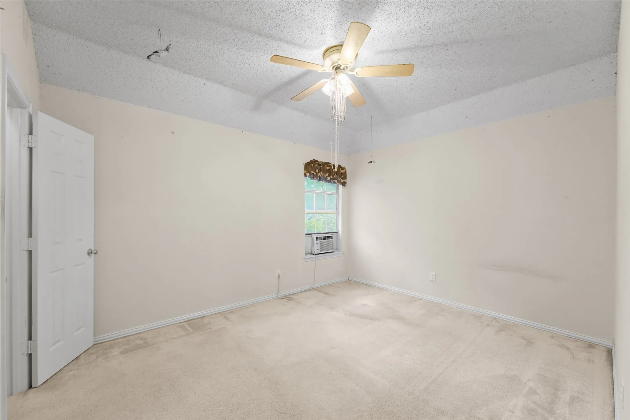 Single Family Residence For Sale in Collin County , 507 Bullingham Lane, Allen, Texas 75002, 5 Bedroom, 4 Bathroom, 2 Garage spaces, 3,024 Sqft, built in 1993, mls#21353524, Real Estate Agent in Allen, Homes For Sale in Collin county, Homes For Sale in Allen, Realtor in Allen Texas, Real Estate Brokerage Independent Realty Texas, Luminita Cordes Realtor