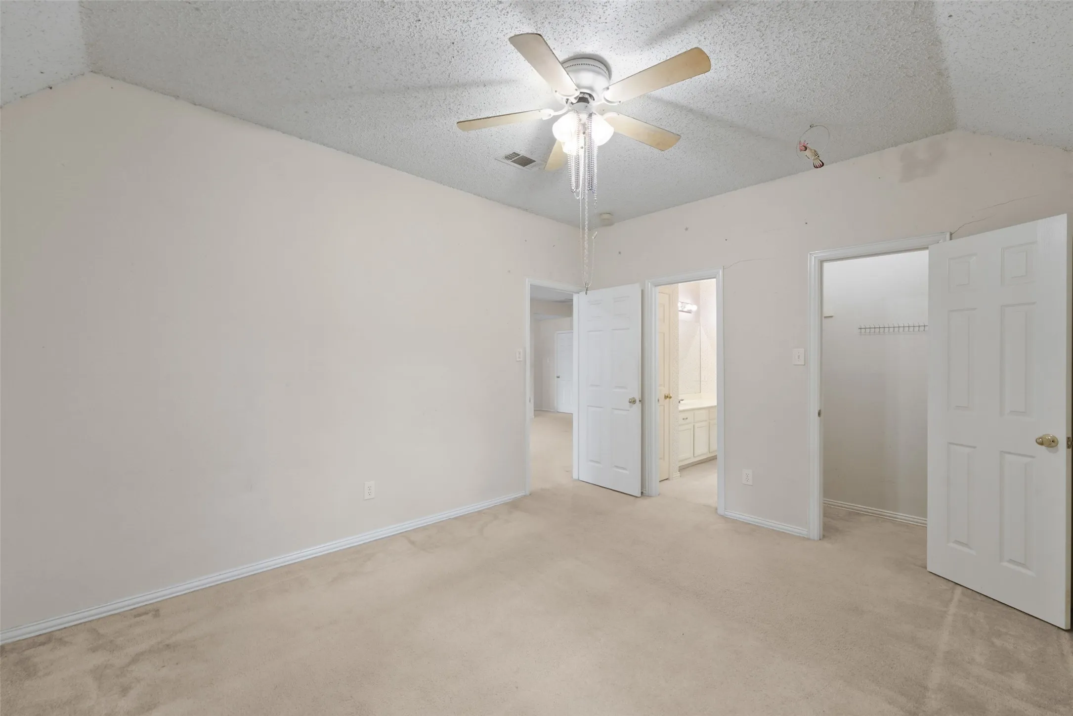 Single Family Residence For Sale in Collin County , 507 Bullingham Lane, Allen, Texas 75002, 5 Bedroom, 4 Bathroom, 2 Garage spaces, 3,024 Sqft, built in 1993, mls#21353524, Real Estate Agent in Allen, Homes For Sale in Collin county, Homes For Sale in Allen, Realtor in Allen Texas, Real Estate Brokerage Independent Realty Texas, Luminita Cordes Realtor