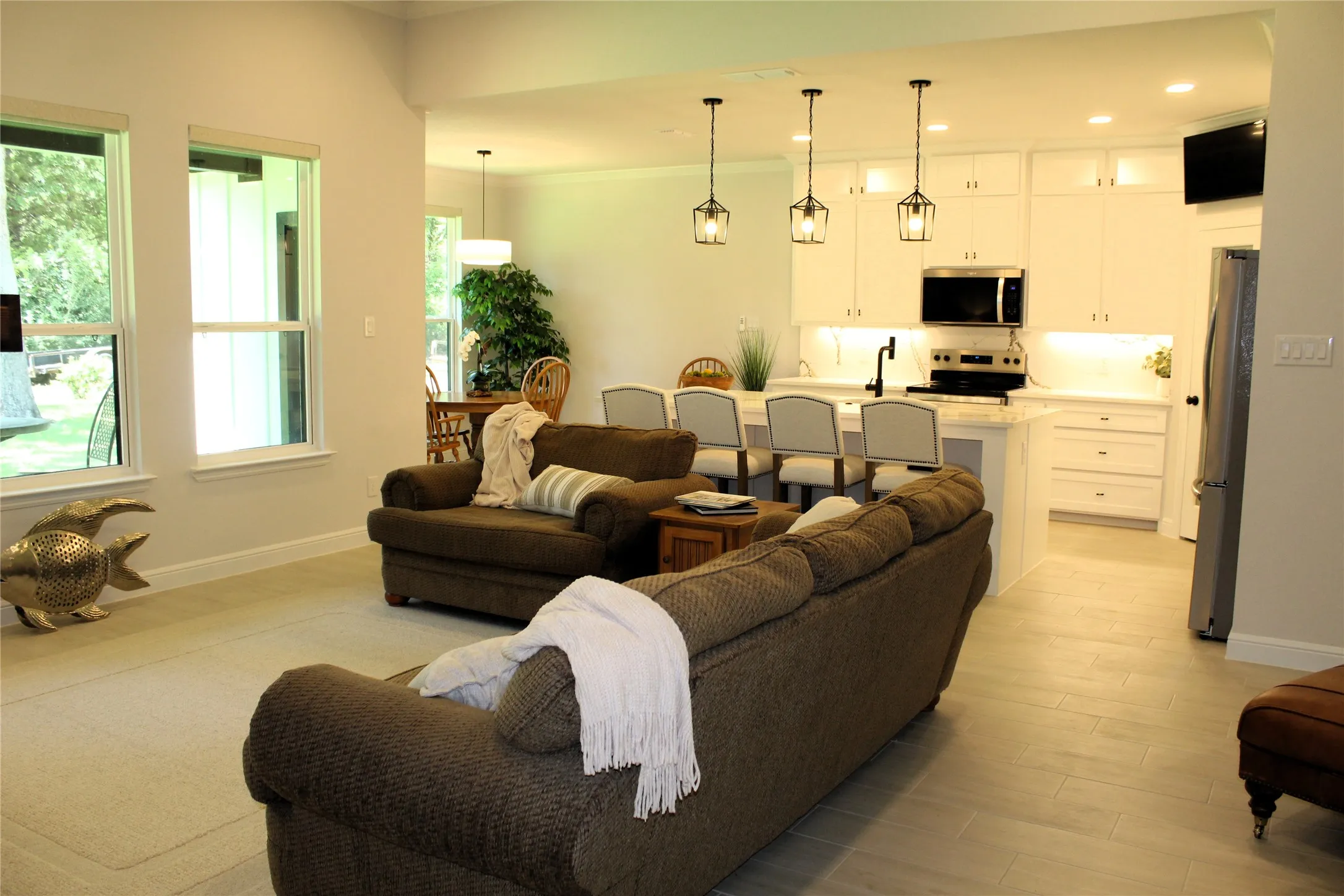 Single Family Residence For Sale in Henderson County , 207 Driftwood Drive, Trinidad, Texas 75163, 3 Bedroom, 2 Bathroom, 2 Garage spaces, 1,721 Sqft, built in 2025, mls#21358656, Real Estate Agent in Trinidad, Homes For Sale in Henderson county, Homes For Sale in Trinidad, Realtor in Trinidad Texas, Real Estate Brokerage Independent Realty Texas, Luminita Cordes Realtor