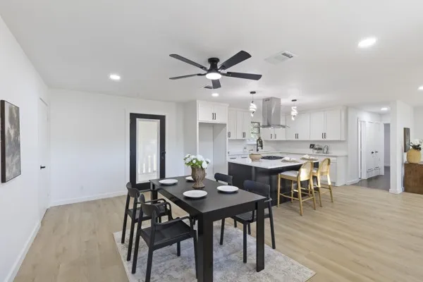 Single Family Residence For Sale in Dallas County , 1130 Lodema Lane, Duncanville, Texas 75116, 3 Bedroom, 2 Bathroom, 2 Garage spaces, 1,505 Sqft, built in 1962, mls#21358659, Real Estate Agent in Duncanville, Homes For Sale in Dallas county, Homes For Sale in Duncanville, Realtor in Duncanville Texas, Real Estate Brokerage Independent Realty Texas, Luminita Cordes Realtor