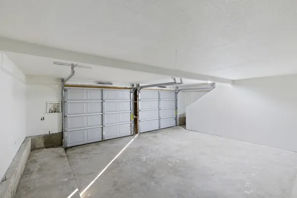 Single Family Residence For Sale in Dallas County , 1130 Lodema Lane, Duncanville, Texas 75116, 3 Bedroom, 2 Bathroom, 2 Garage spaces, 1,505 Sqft, built in 1962, mls#21358659, Real Estate Agent in Duncanville, Homes For Sale in Dallas county, Homes For Sale in Duncanville, Realtor in Duncanville Texas, Real Estate Brokerage Independent Realty Texas, Luminita Cordes Realtor