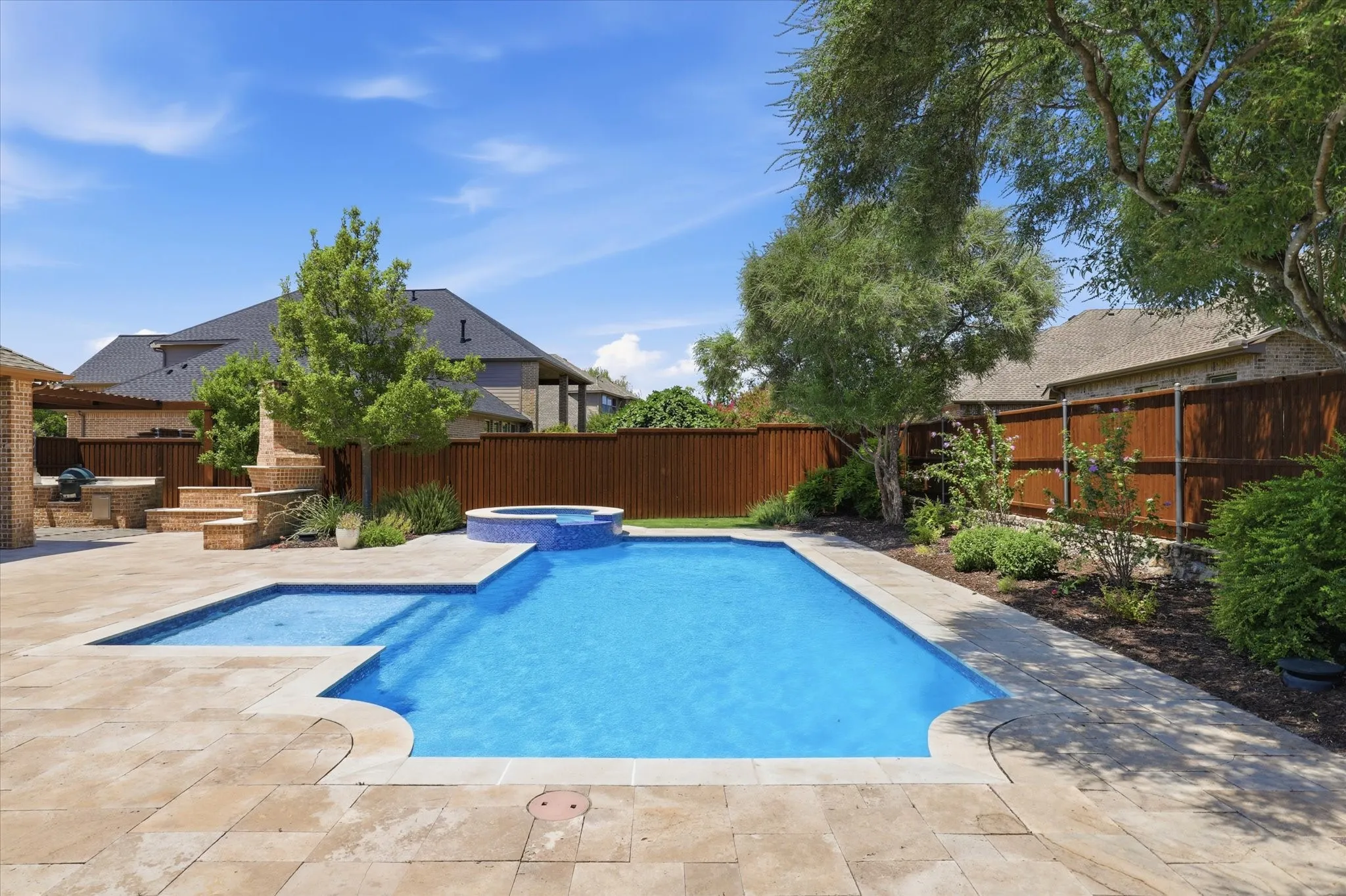 Single Family Residence For Sale in Collin County , 425 Waters Edge Way, Murphy, Texas 75094, 4 Bedroom, 4 Bathroom, 3 Garage spaces, 3,836 Sqft, built in 2012, mls#21356638, Real Estate Agent in Murphy, Homes For Sale in Collin county, Homes For Sale in Murphy, Realtor in Murphy Texas, Real Estate Brokerage Independent Realty Texas, Luminita Cordes Realtor