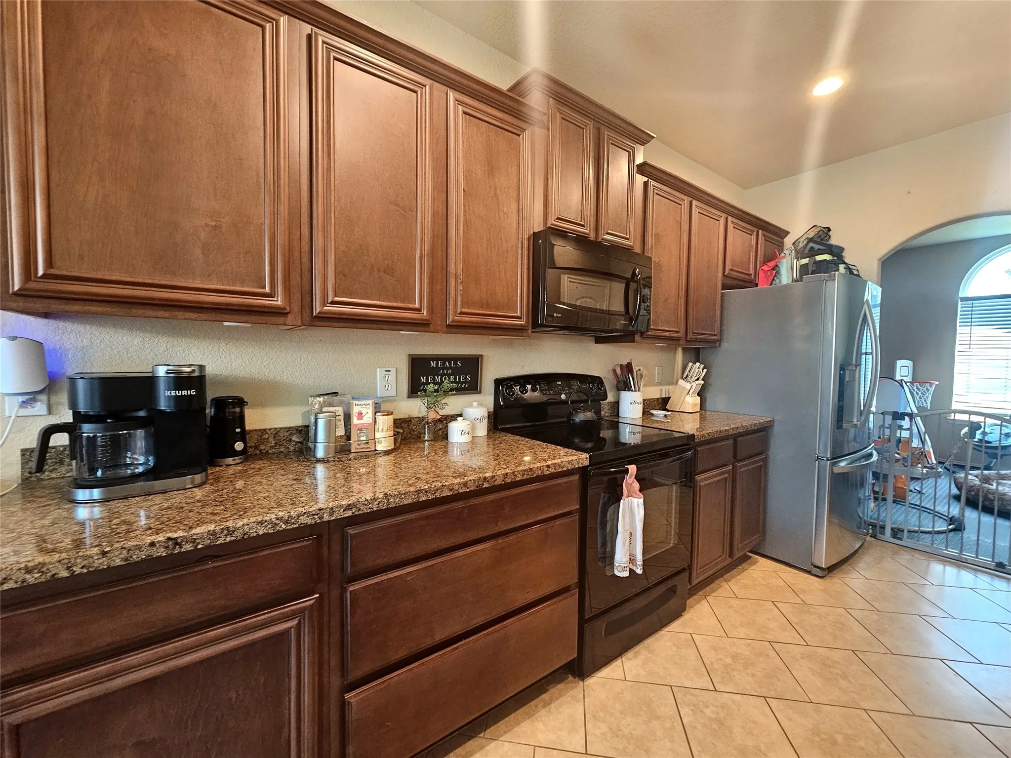 Single Family Residence For Sale in Collin County , 1017 Meadow Green Court, Princeton, Texas 75407, 4 Bedroom, 3 Bathroom, 2 Garage spaces, 2,303 Sqft, built in 2011, mls#21358621, Real Estate Agent in Princeton, Homes For Sale in Collin county, Homes For Sale in Princeton, Realtor in Princeton Texas, Real Estate Brokerage Independent Realty Texas, Luminita Cordes Realtor