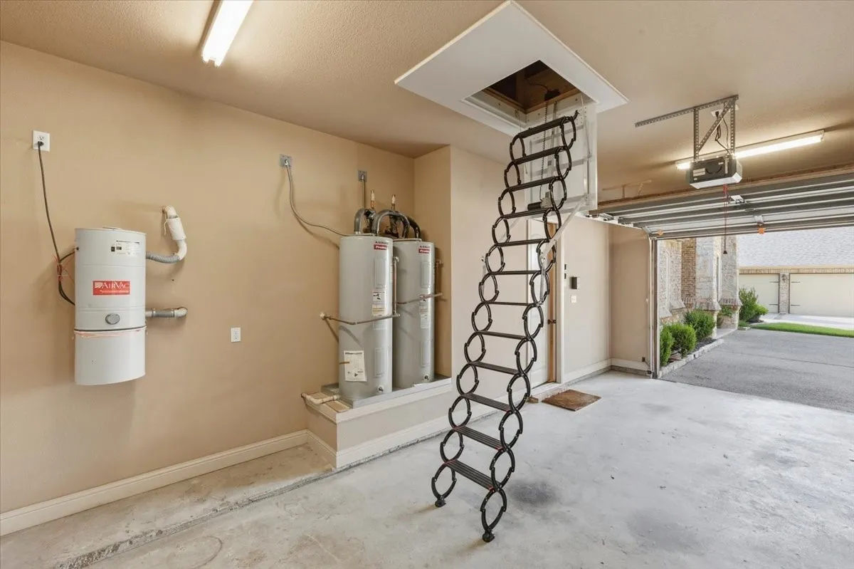Electric stairway into attic