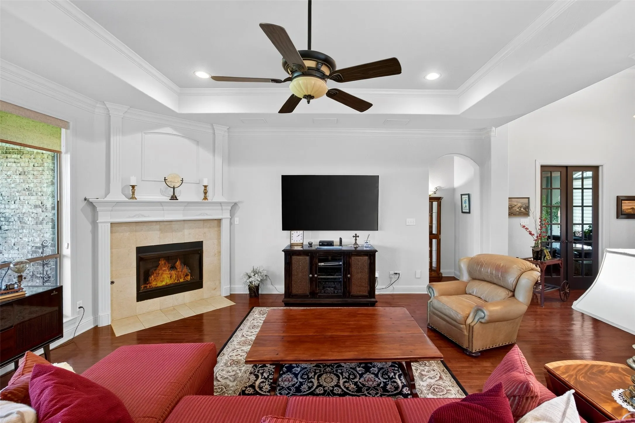 Single Family Residence For Sale in Tarrant County , 4457 Fairway View Drive, Fort Worth, Texas 76008, 4 Bedroom, 3 Bathroom, 2 Garage spaces, 3,088 Sqft, built in 2006, mls#21355602, Real Estate Agent in Fort Worth, Homes For Sale in Tarrant county, Homes For Sale in Fort Worth, Realtor in Fort Worth Texas, Real Estate Brokerage Independent Realty Texas, Luminita Cordes Realtor