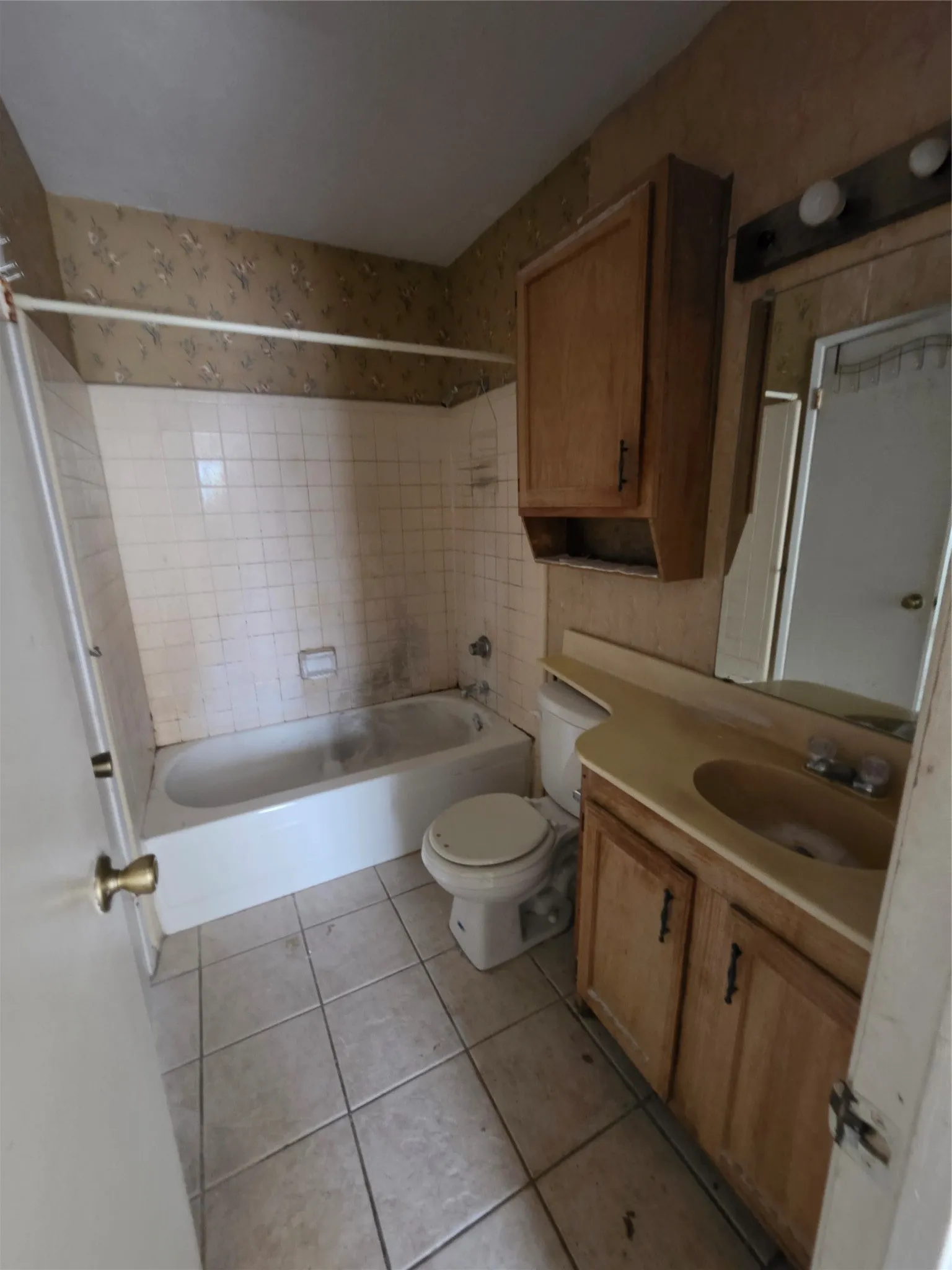 Hall Bathroom