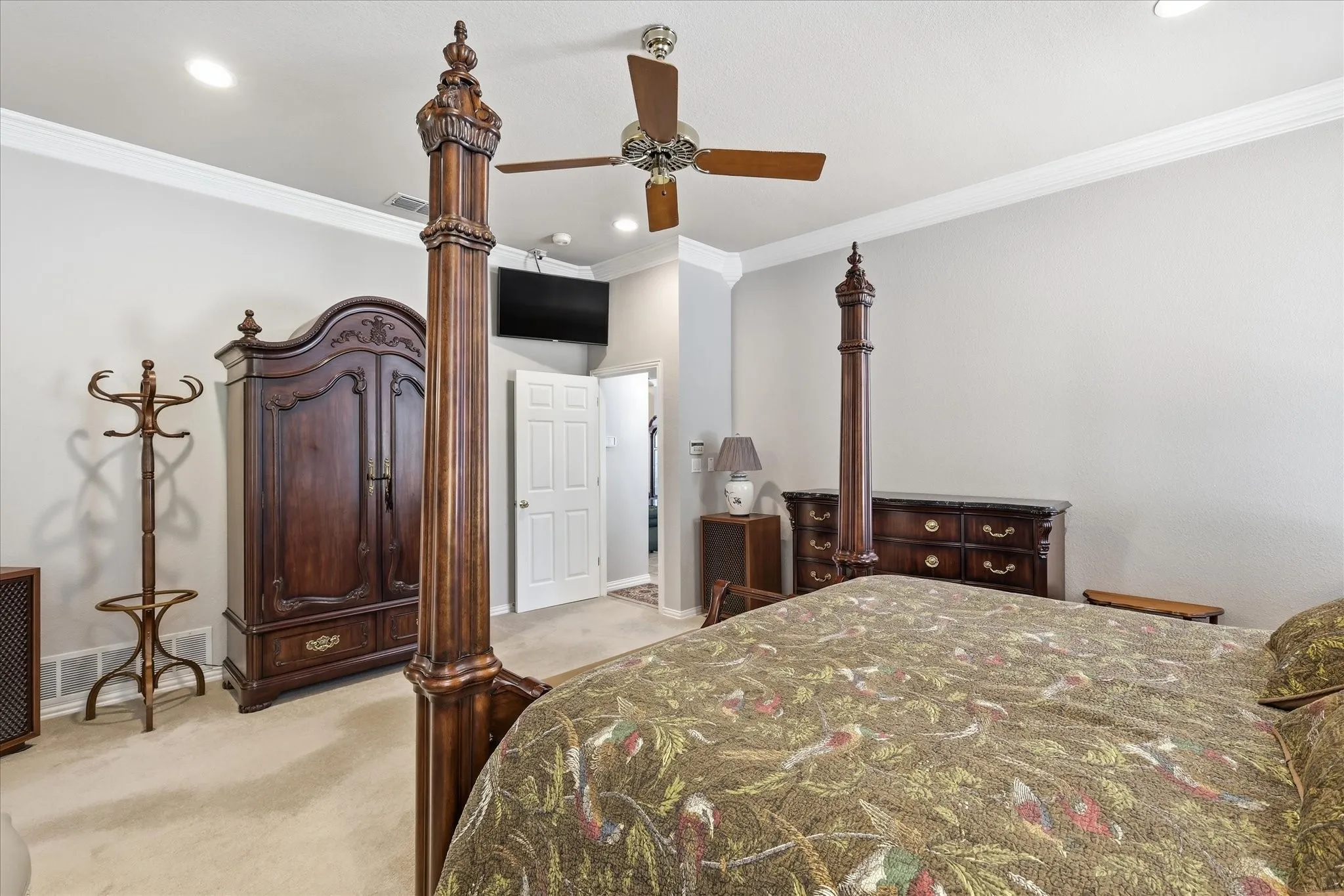 Single Family Residence For Sale in Parker County , 144 Saddle Brook Drive, Hudson Oaks, Texas 76087, 4 Bedroom, 3 Bathroom, 3 Garage spaces, 2,339 Sqft, built in 1997, mls#21356858, Real Estate Agent in Hudson Oaks, Homes For Sale in Parker county, Homes For Sale in Hudson Oaks, Realtor in Hudson Oaks Texas, Real Estate Brokerage Independent Realty Texas, Luminita Cordes Realtor