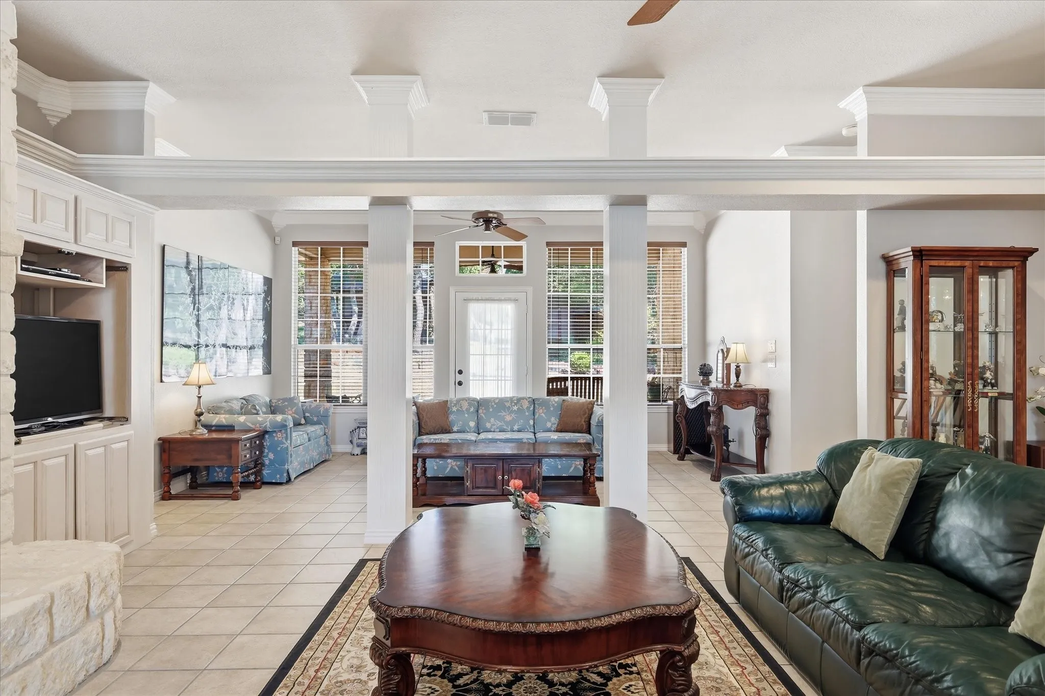 Single Family Residence For Sale in Parker County , 144 Saddle Brook Drive, Hudson Oaks, Texas 76087, 4 Bedroom, 3 Bathroom, 3 Garage spaces, 2,339 Sqft, built in 1997, mls#21356858, Real Estate Agent in Hudson Oaks, Homes For Sale in Parker county, Homes For Sale in Hudson Oaks, Realtor in Hudson Oaks Texas, Real Estate Brokerage Independent Realty Texas, Luminita Cordes Realtor