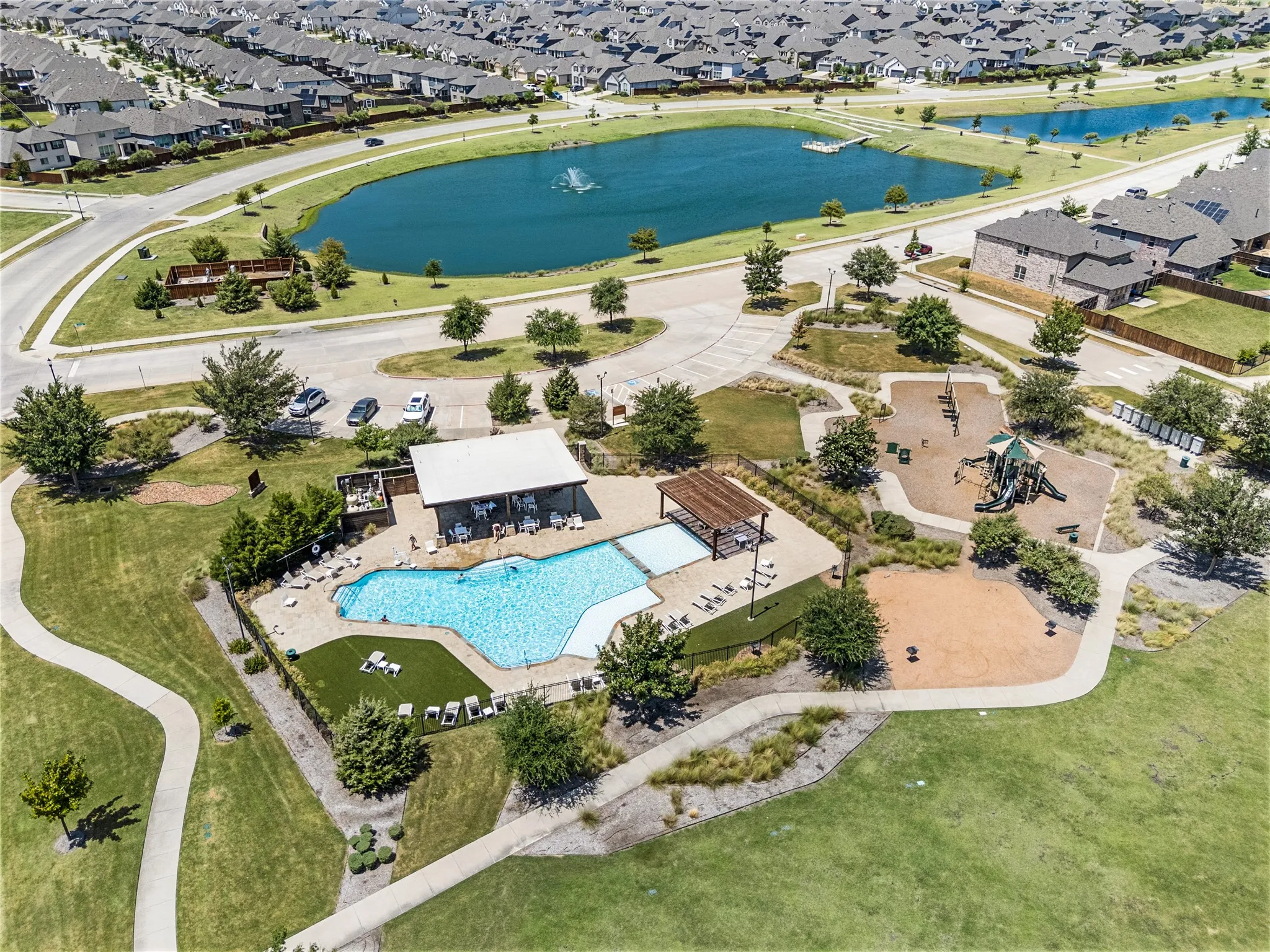 Single Family Residence For Sale in Denton County , 1713 Gold Mine Trail, Aubrey, Texas 76227, 3 Bedroom, 2 Bathroom, 2 Garage spaces, 1,659 Sqft, built in 2020, mls#21345262, Real Estate Agent in Aubrey, Homes For Sale in Denton county, Homes For Sale in Aubrey, Realtor in Aubrey Texas, Real Estate Brokerage Independent Realty Texas, Luminita Cordes Realtor