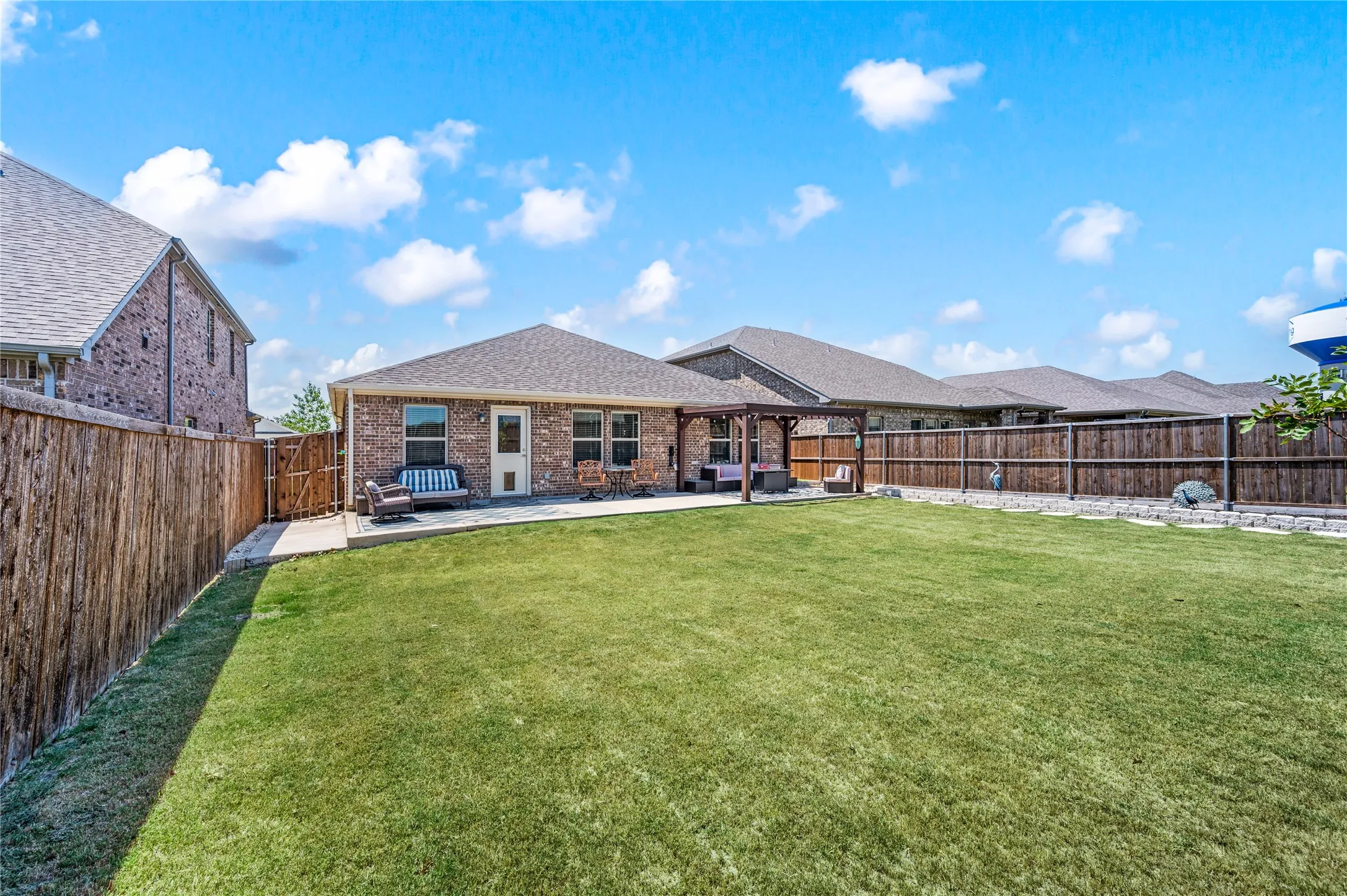 Single Family Residence For Sale in Denton County , 1713 Gold Mine Trail, Aubrey, Texas 76227, 3 Bedroom, 2 Bathroom, 2 Garage spaces, 1,659 Sqft, built in 2020, mls#21345262, Real Estate Agent in Aubrey, Homes For Sale in Denton county, Homes For Sale in Aubrey, Realtor in Aubrey Texas, Real Estate Brokerage Independent Realty Texas, Luminita Cordes Realtor
