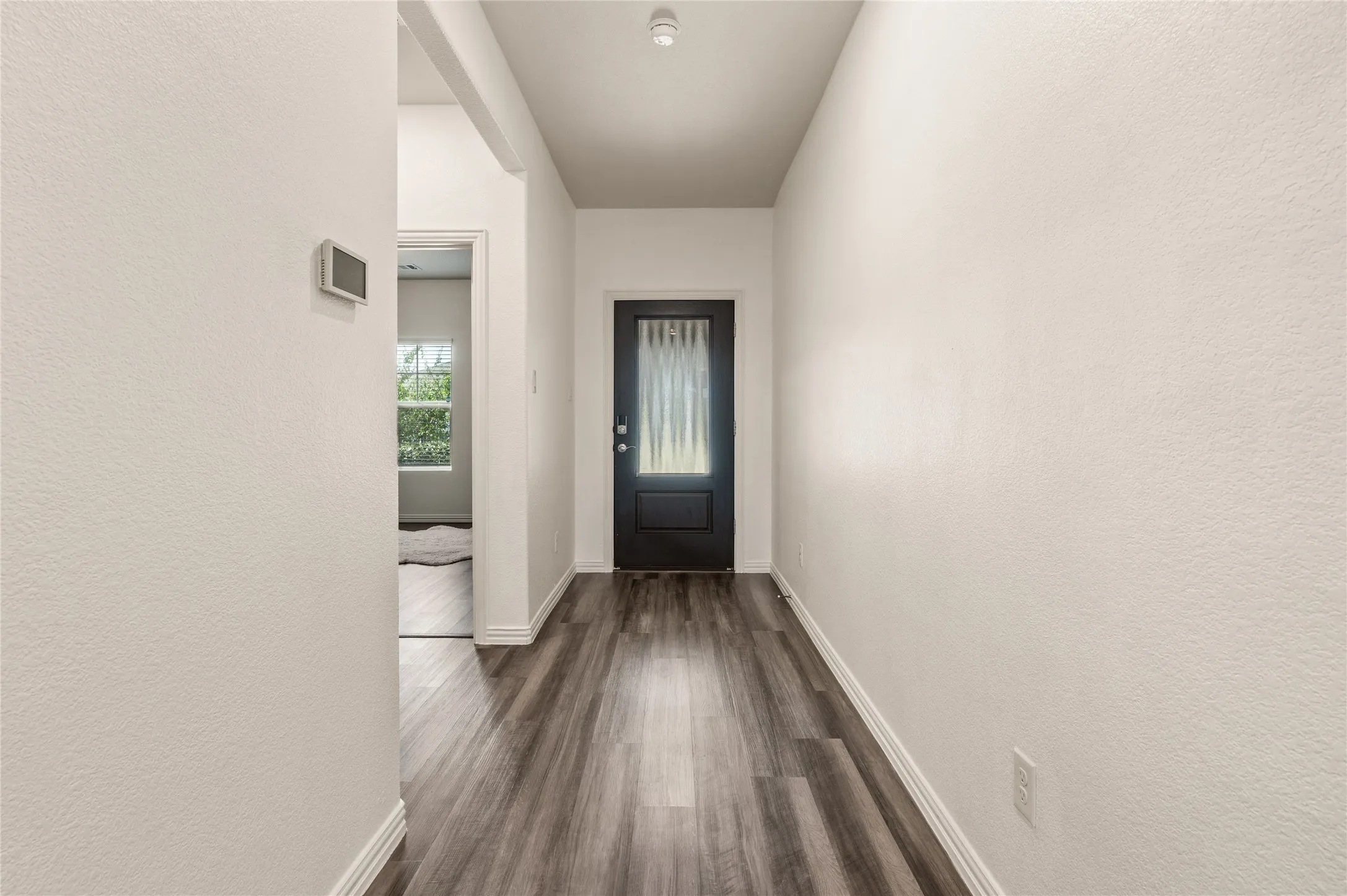Single Family Residence For Sale in Denton County , 1713 Gold Mine Trail, Aubrey, Texas 76227, 3 Bedroom, 2 Bathroom, 2 Garage spaces, 1,659 Sqft, built in 2020, mls#21345262, Real Estate Agent in Aubrey, Homes For Sale in Denton county, Homes For Sale in Aubrey, Realtor in Aubrey Texas, Real Estate Brokerage Independent Realty Texas, Luminita Cordes Realtor