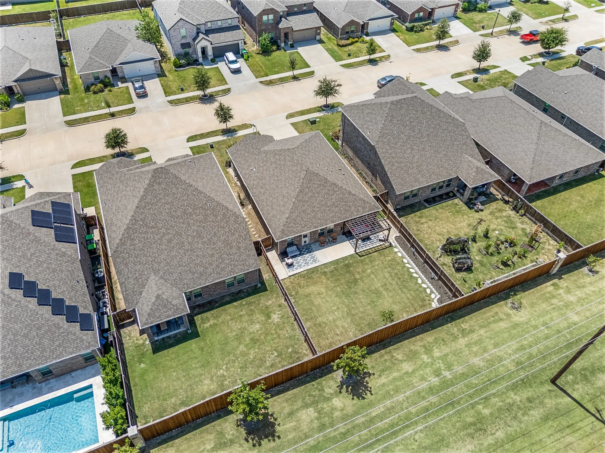 Single Family Residence For Sale in Denton County , 1713 Gold Mine Trail, Aubrey, Texas 76227, 3 Bedroom, 2 Bathroom, 2 Garage spaces, 1,659 Sqft, built in 2020, mls#21345262, Real Estate Agent in Aubrey, Homes For Sale in Denton county, Homes For Sale in Aubrey, Realtor in Aubrey Texas, Real Estate Brokerage Independent Realty Texas, Luminita Cordes Realtor