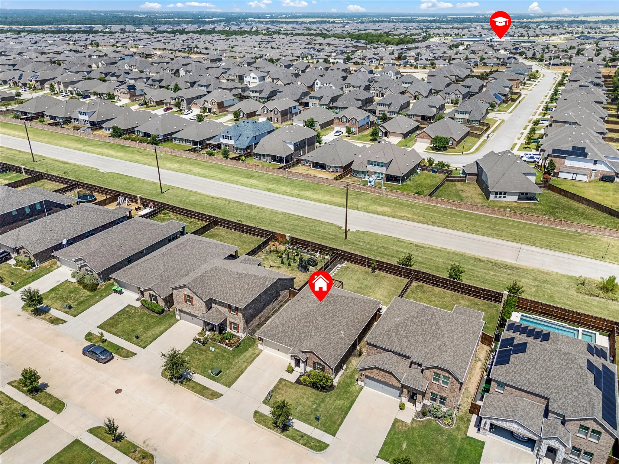 Single Family Residence For Sale in Denton County , 1713 Gold Mine Trail, Aubrey, Texas 76227, 3 Bedroom, 2 Bathroom, 2 Garage spaces, 1,659 Sqft, built in 2020, mls#21345262, Real Estate Agent in Aubrey, Homes For Sale in Denton county, Homes For Sale in Aubrey, Realtor in Aubrey Texas, Real Estate Brokerage Independent Realty Texas, Luminita Cordes Realtor