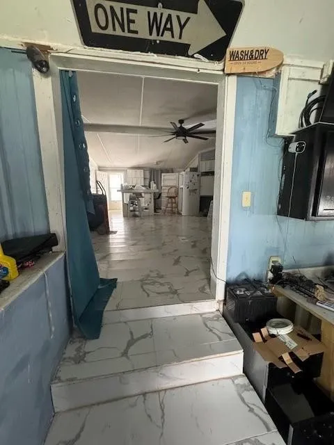Mobile Home For Sale in Tarrant County , 5826 Waddell Street, Sansom Park, Texas 76114, 3 Bedroom, 2 Bathroom, Garage spaces, 1,680 Sqft, built in 1993, Price $122,000, mls#21358699, Real Estate Agent in Sansom Park, Homes For Sale in Tarrant county, Homes For Sale in Sansom Park, Realtor in Sansom Park Texas, Real Estate Brokerage Independent Realty Texas, Luminita Cordes Realtor
