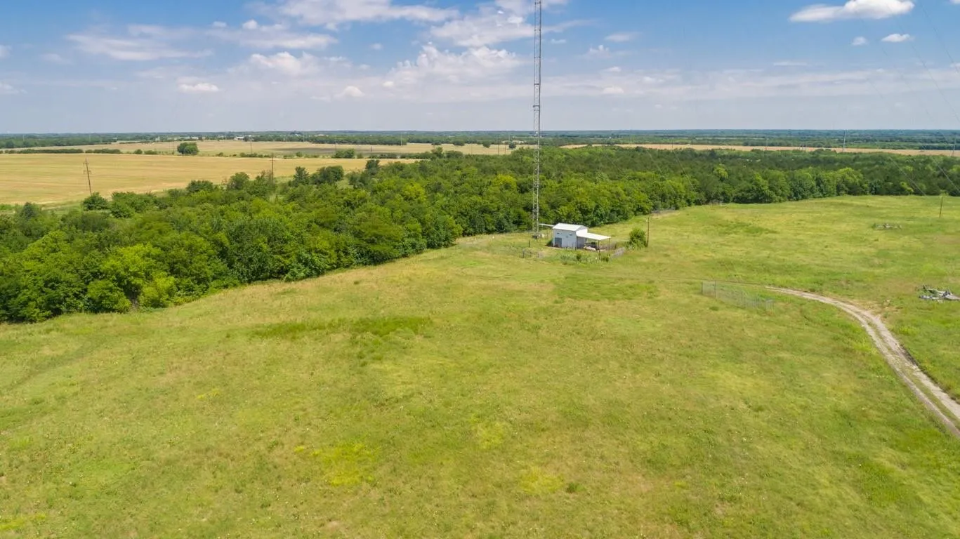 Improved Land For Sale in Hunt County , 1062 County Road 1057, Greenville, Texas 75401, 0, 0, Garage spaces, 0 Sqft, built in 0, mls#21356691, Real Estate Agent in Greenville, Homes For Sale in Hunt county, Homes For Sale in Greenville, Realtor in Greenville Texas, Real Estate Brokerage Independent Realty Texas, Luminita Cordes Realtor