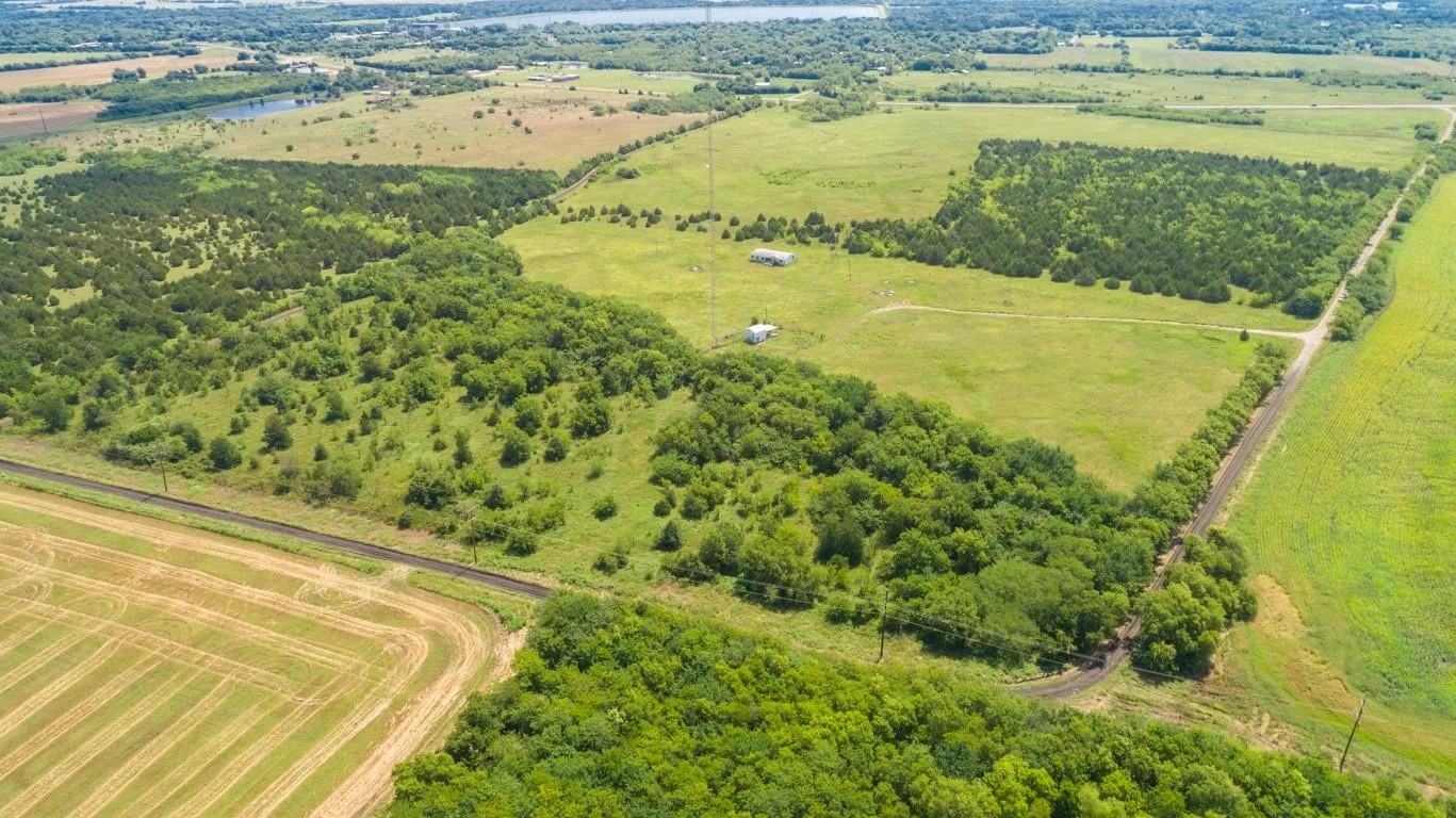 Improved Land For Sale in Hunt County , 1062 County Road 1057, Greenville, Texas 75401, 0, 0, Garage spaces, 0 Sqft, built in 0, mls#21356691, Real Estate Agent in Greenville, Homes For Sale in Hunt county, Homes For Sale in Greenville, Realtor in Greenville Texas, Real Estate Brokerage Independent Realty Texas, Luminita Cordes Realtor