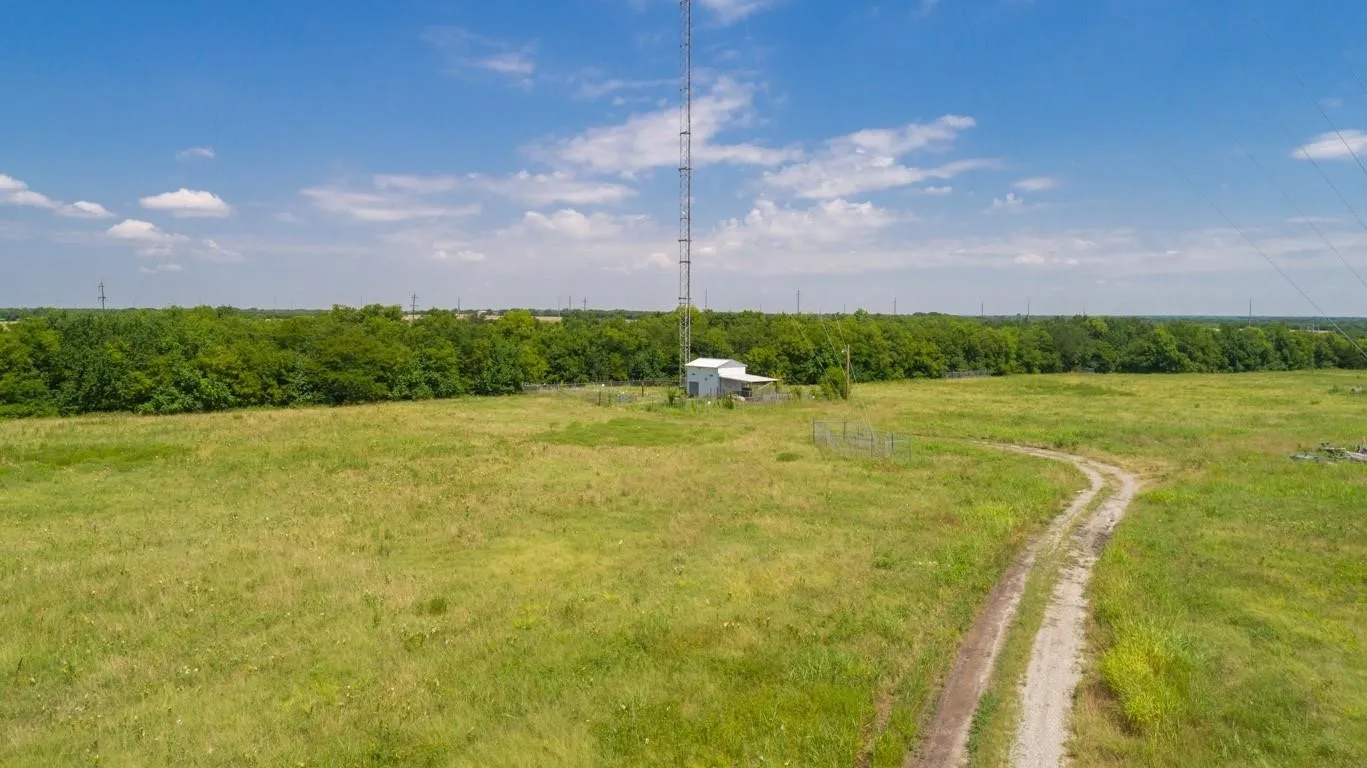 Improved Land For Sale in Hunt County , 1062 County Road 1057, Greenville, Texas 75401, 0, 0, Garage spaces, 0 Sqft, built in 0, mls#21356691, Real Estate Agent in Greenville, Homes For Sale in Hunt county, Homes For Sale in Greenville, Realtor in Greenville Texas, Real Estate Brokerage Independent Realty Texas, Luminita Cordes Realtor