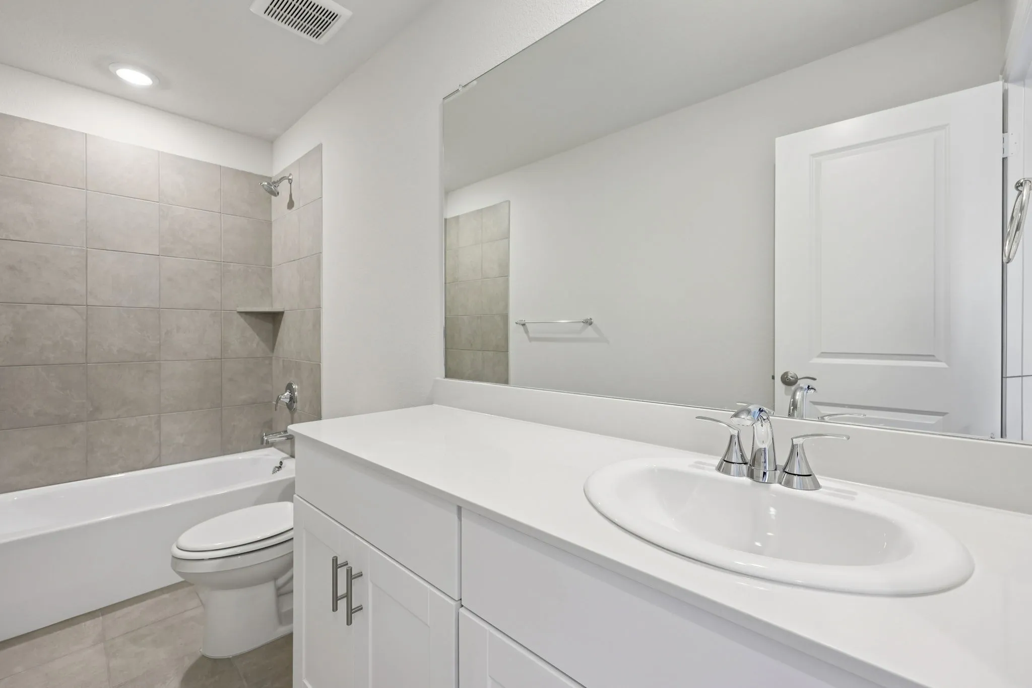 Photo is not of the actual home, but is an inspirational photo of builder’s model home and may depict options, furnishings, and/or decorator features that are not included.
