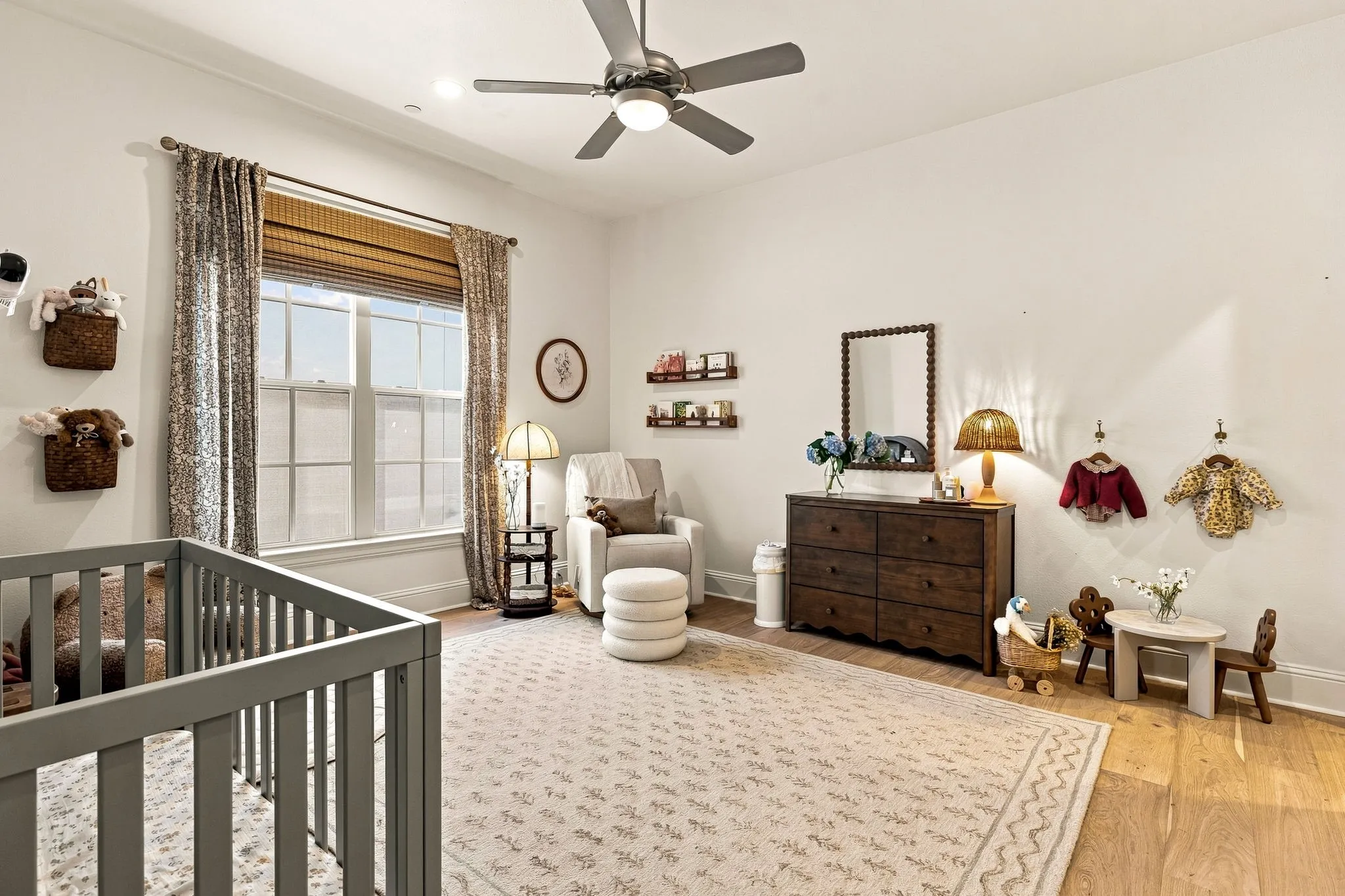 Townhouse For Sale in Dallas County , 14755 Stanford Court, Addison, Texas 75254, 3 Bedroom, 3 Bathroom, 2 Garage spaces, 2,360 Sqft, built in 2007, mls#21358054, Real Estate Agent in Addison, Homes For Sale in Dallas county, Homes For Sale in Addison, Realtor in Addison Texas, Real Estate Brokerage Independent Realty Texas, Luminita Cordes Realtor