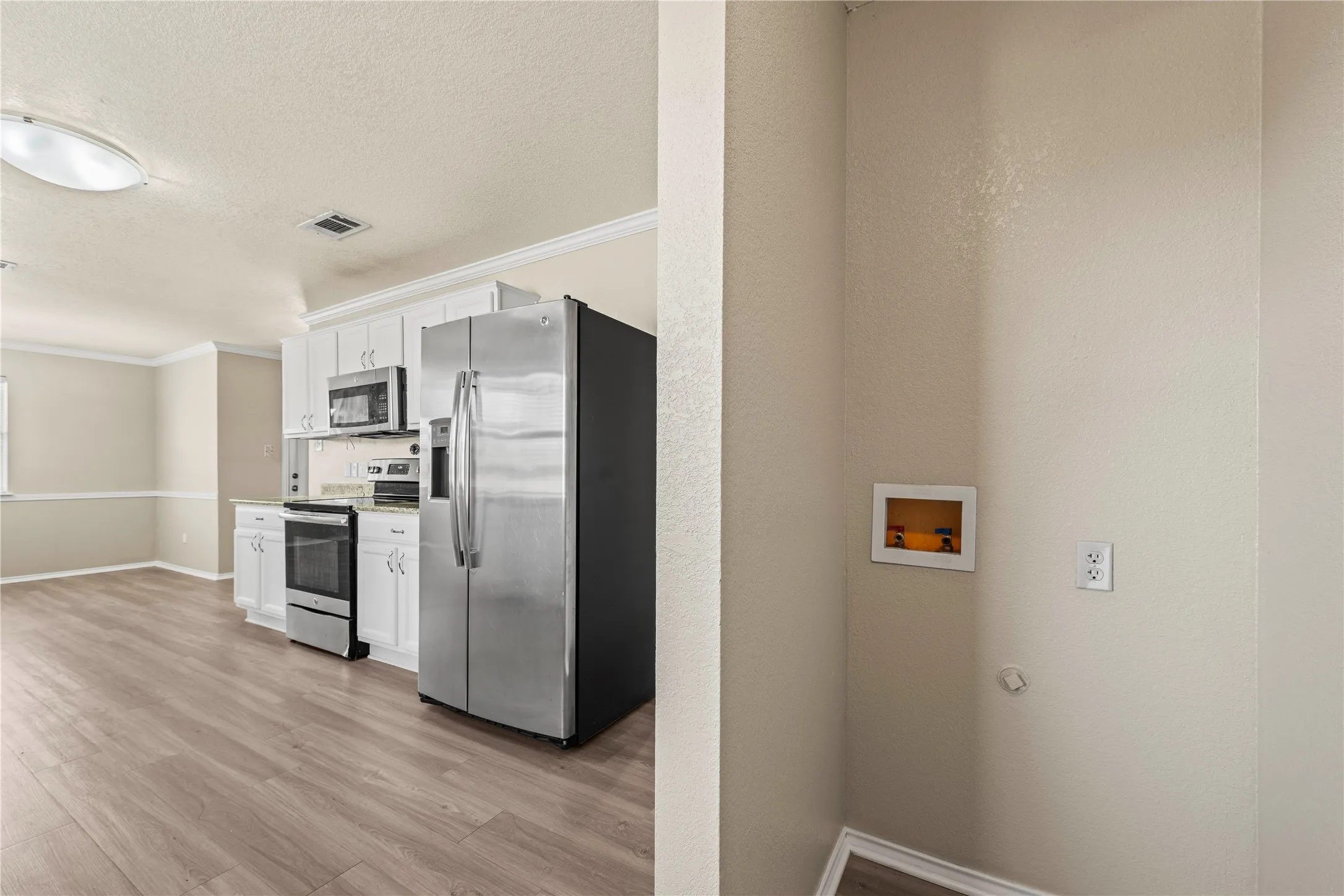 Single Family Residence For Sale in Mc Lennan County , 10805 Snow Pea Drive, Waco, Texas 76708, 4 Bedroom, 2 Bathroom, 2 Garage spaces, 1,730 Sqft, built in 2006, mls#21358666, Real Estate Agent in Waco, Homes For Sale in Mc Lennan county, Homes For Sale in Waco, Realtor in Waco Texas, Real Estate Brokerage Independent Realty Texas, Luminita Cordes Realtor
