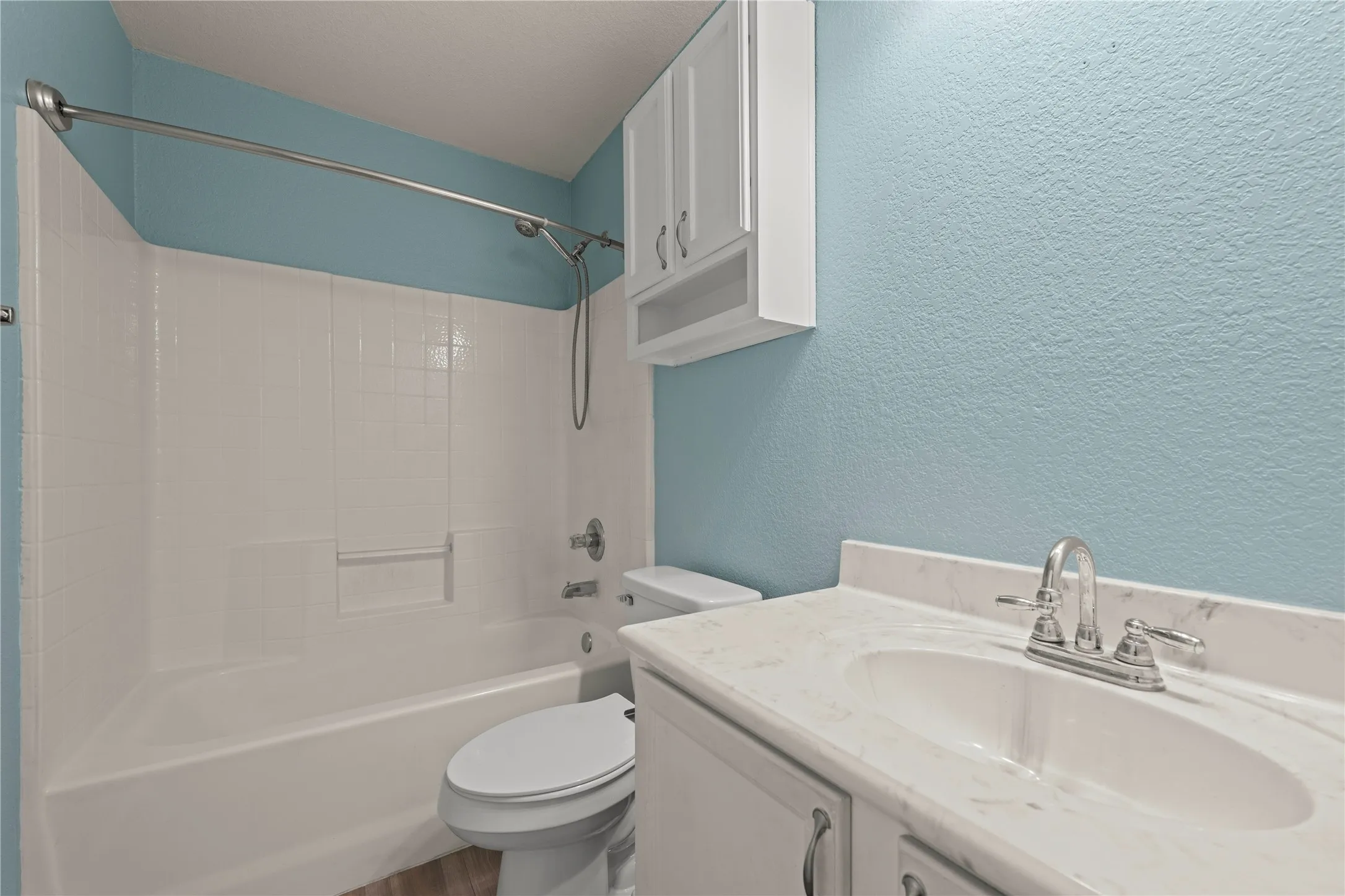 Single Family Residence For Sale in Mc Lennan County , 10805 Snow Pea Drive, Waco, Texas 76708, 4 Bedroom, 2 Bathroom, 2 Garage spaces, 1,730 Sqft, built in 2006, mls#21358666, Real Estate Agent in Waco, Homes For Sale in Mc Lennan county, Homes For Sale in Waco, Realtor in Waco Texas, Real Estate Brokerage Independent Realty Texas, Luminita Cordes Realtor