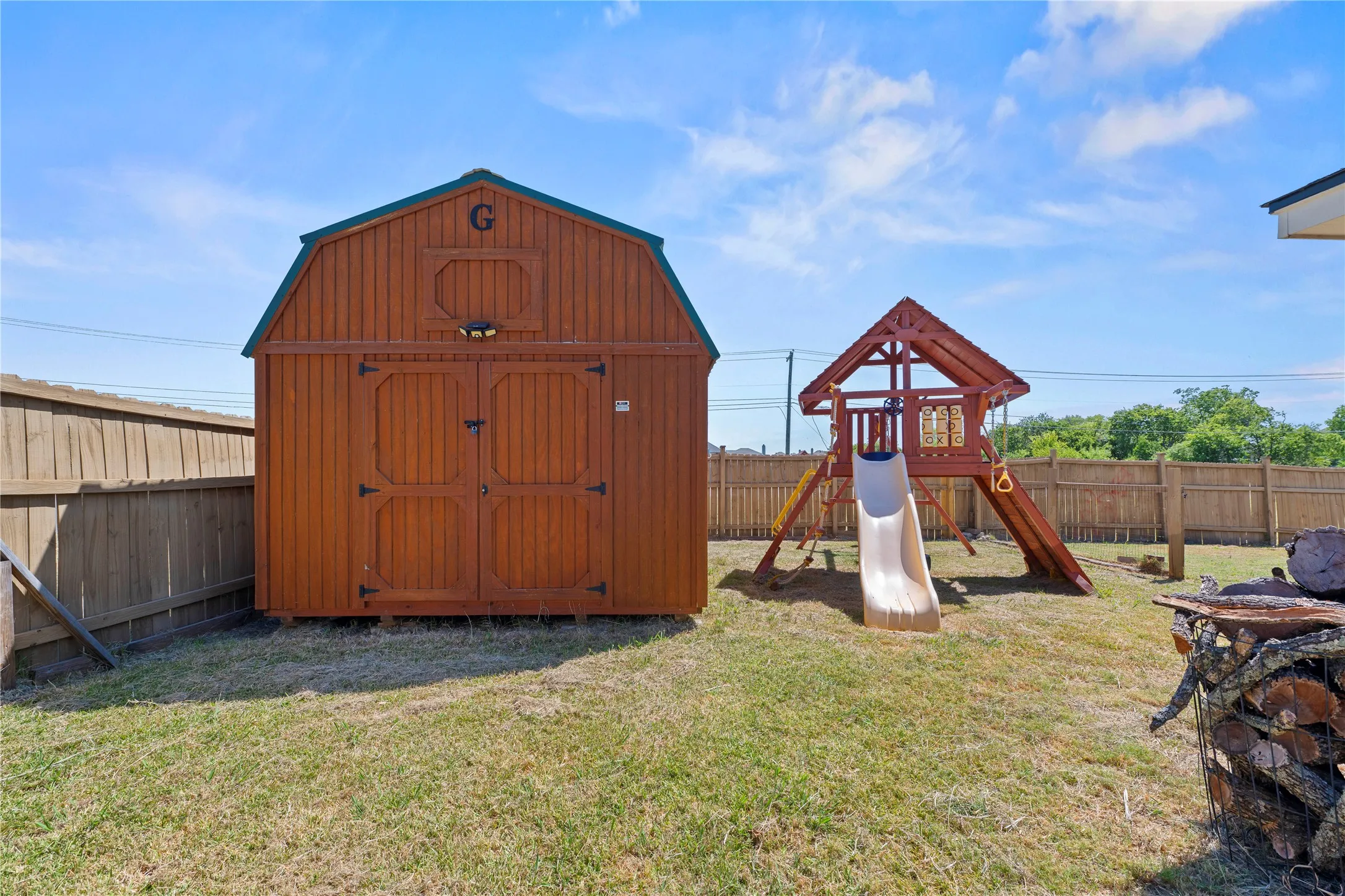 Single Family Residence For Sale in Mc Lennan County , 10805 Snow Pea Drive, Waco, Texas 76708, 4 Bedroom, 2 Bathroom, 2 Garage spaces, 1,730 Sqft, built in 2006, mls#21358666, Real Estate Agent in Waco, Homes For Sale in Mc Lennan county, Homes For Sale in Waco, Realtor in Waco Texas, Real Estate Brokerage Independent Realty Texas, Luminita Cordes Realtor