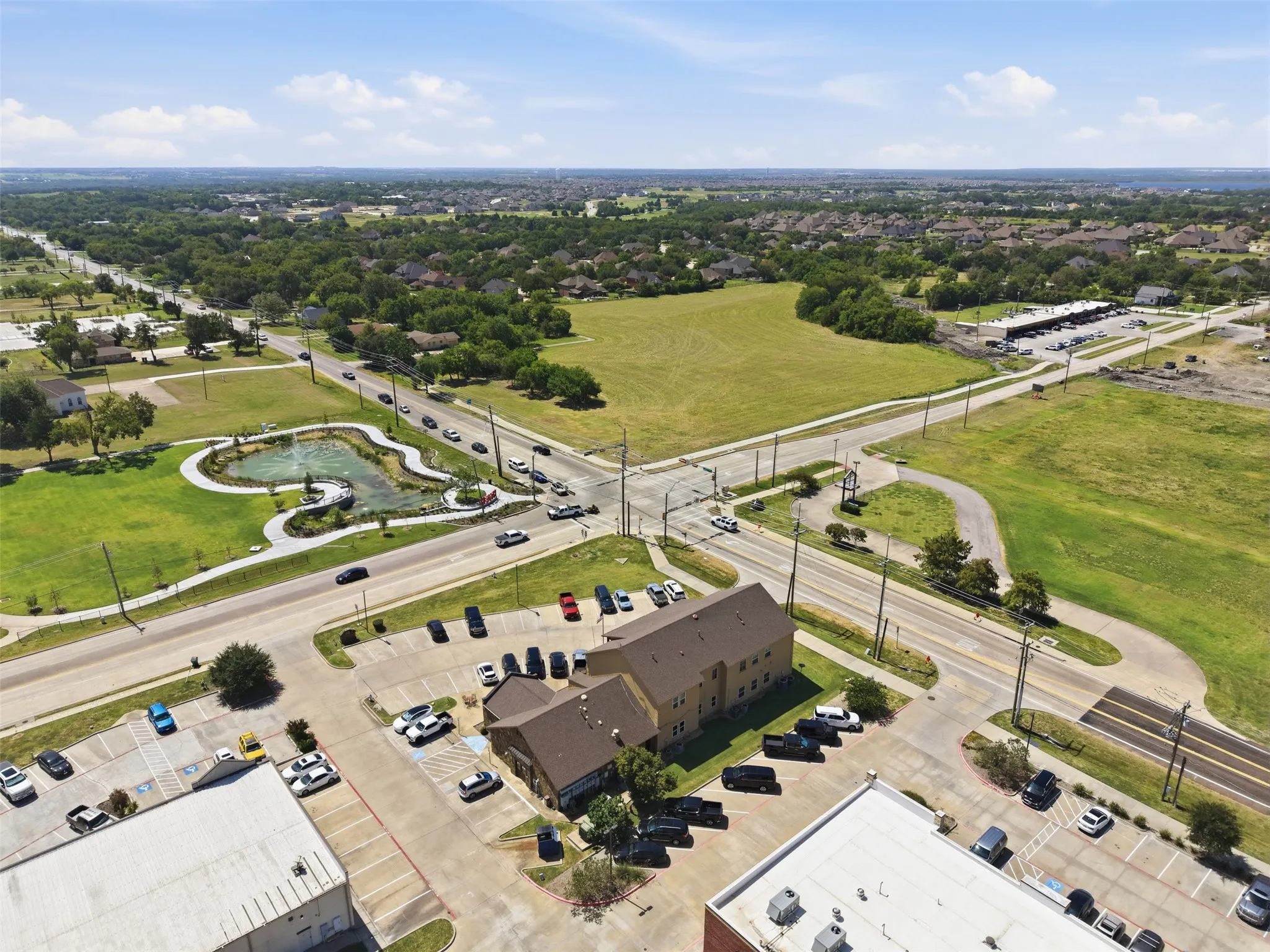 Single Family Residence For Sale in Rockwall County , 2471 N Fm 740, Heath, Texas 75032, 2 Bedroom, 1 Bathroom, 1 Garage spaces, 1,176 Sqft, built in 1973, mls#21357841, Real Estate Agent in Heath, Homes For Sale in Rockwall county, Homes For Sale in Heath, Realtor in Heath Texas, Real Estate Brokerage Independent Realty Texas, Luminita Cordes Realtor