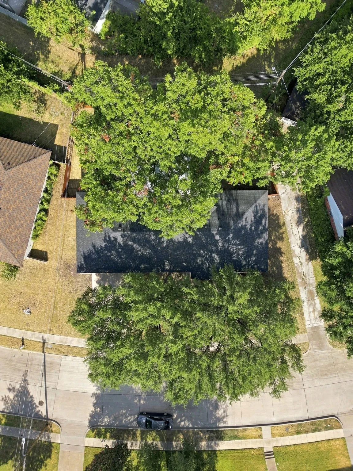 Single Family Residence For Sale in Dallas County , 802 Ranier Circle, Garland, Texas 75041, 3 Bedroom, 2 Bathroom, 2 Garage spaces, 1,568 Sqft, built in 1958, mls#21358701, Real Estate Agent in Garland, Homes For Sale in Dallas county, Homes For Sale in Garland, Realtor in Garland Texas, Real Estate Brokerage Independent Realty Texas, Luminita Cordes Realtor