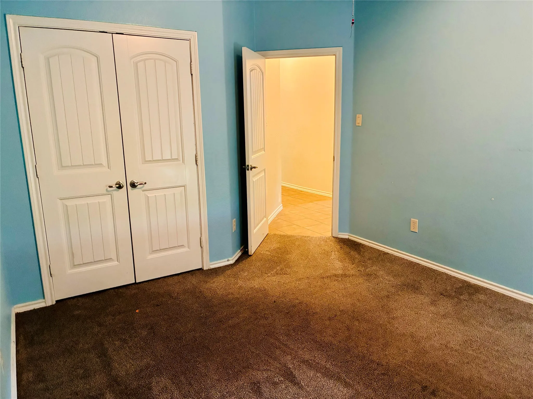 Single Family Residence For Sale in Parker County , 2229 Caroline Drive, Weatherford, Texas 76087, 4 Bedroom, 2 Bathroom, 2 Garage spaces, 2,410 Sqft, built in 2012, mls#21355729, Real Estate Agent in Weatherford, Homes For Sale in Parker county, Homes For Sale in Weatherford, Realtor in Weatherford Texas, Real Estate Brokerage Independent Realty Texas, Luminita Cordes Realtor