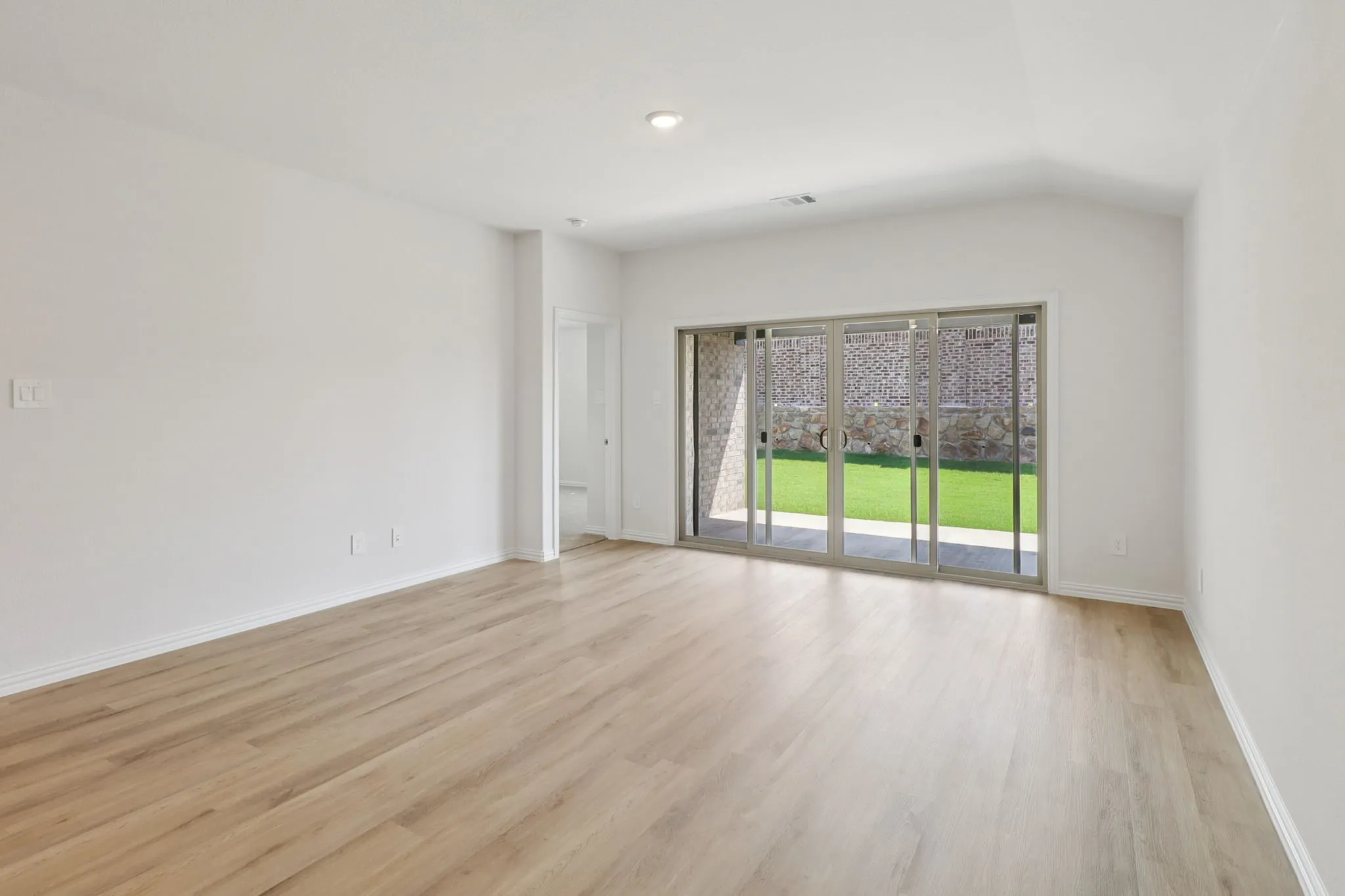 Photo is not of the actual home, but is an inspirational photo of builder’s model home and may depict options, furnishings, and/or decorator features that are not included.