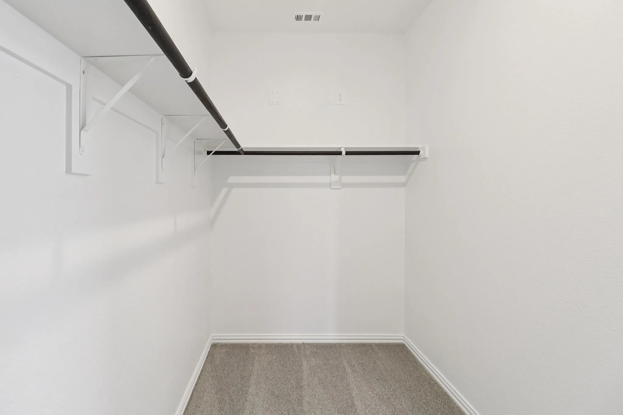 Photo is not of the actual home, but is an inspirational photo of builder’s model home and may depict options, furnishings, and/or decorator features that are not included.
