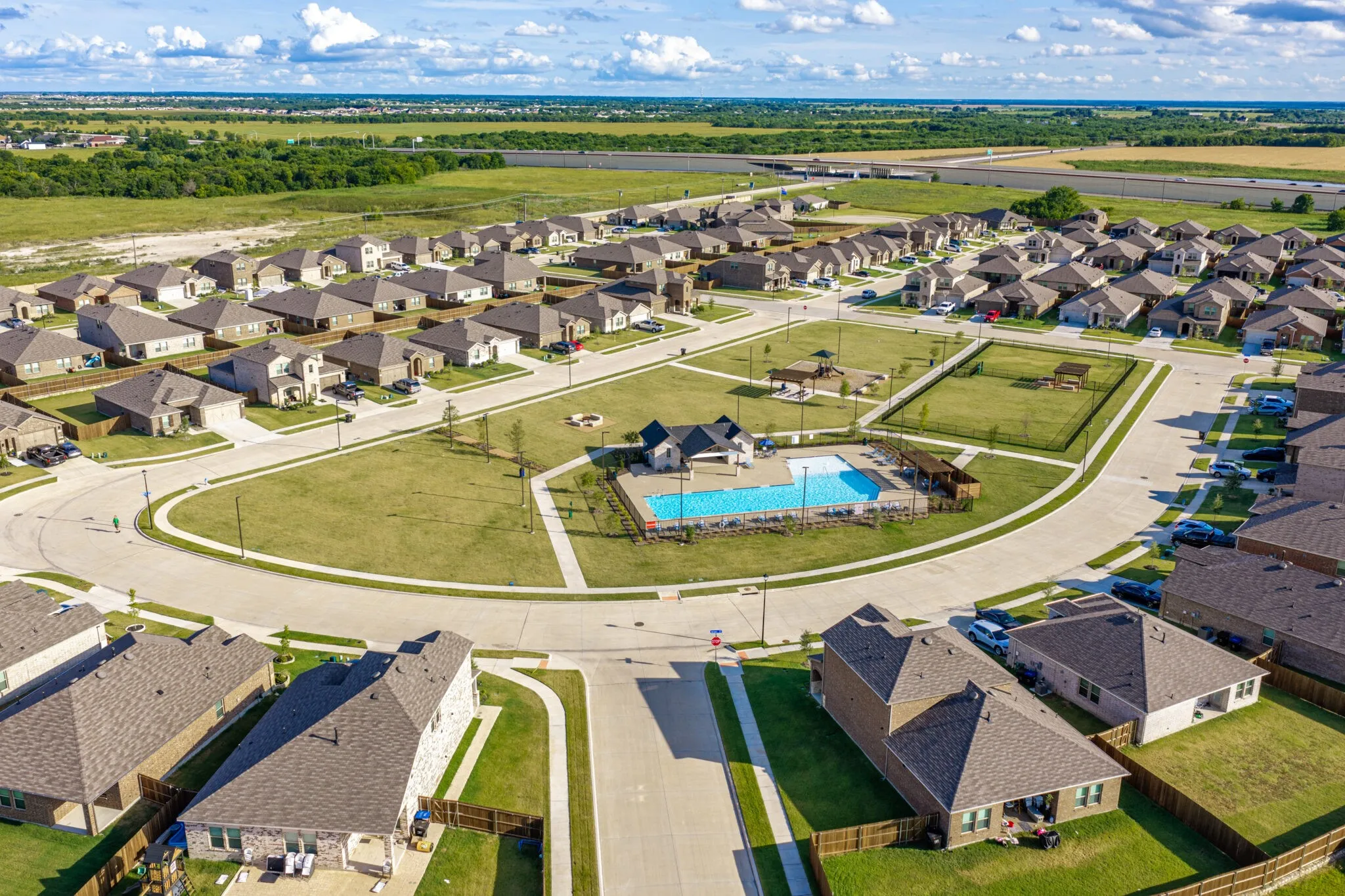 Single Family Residence For Sale in Kaufman County , 2303 Peregrine Way, Crandall, Texas 75114, 4 Bedroom, 2 Bathroom, 2 Garage spaces, 2,242 Sqft, built in 2024, mls#21355905, Real Estate Agent in Crandall, Homes For Sale in Kaufman county, Homes For Sale in Crandall, Realtor in Crandall Texas, Real Estate Brokerage Independent Realty Texas, Luminita Cordes Realtor