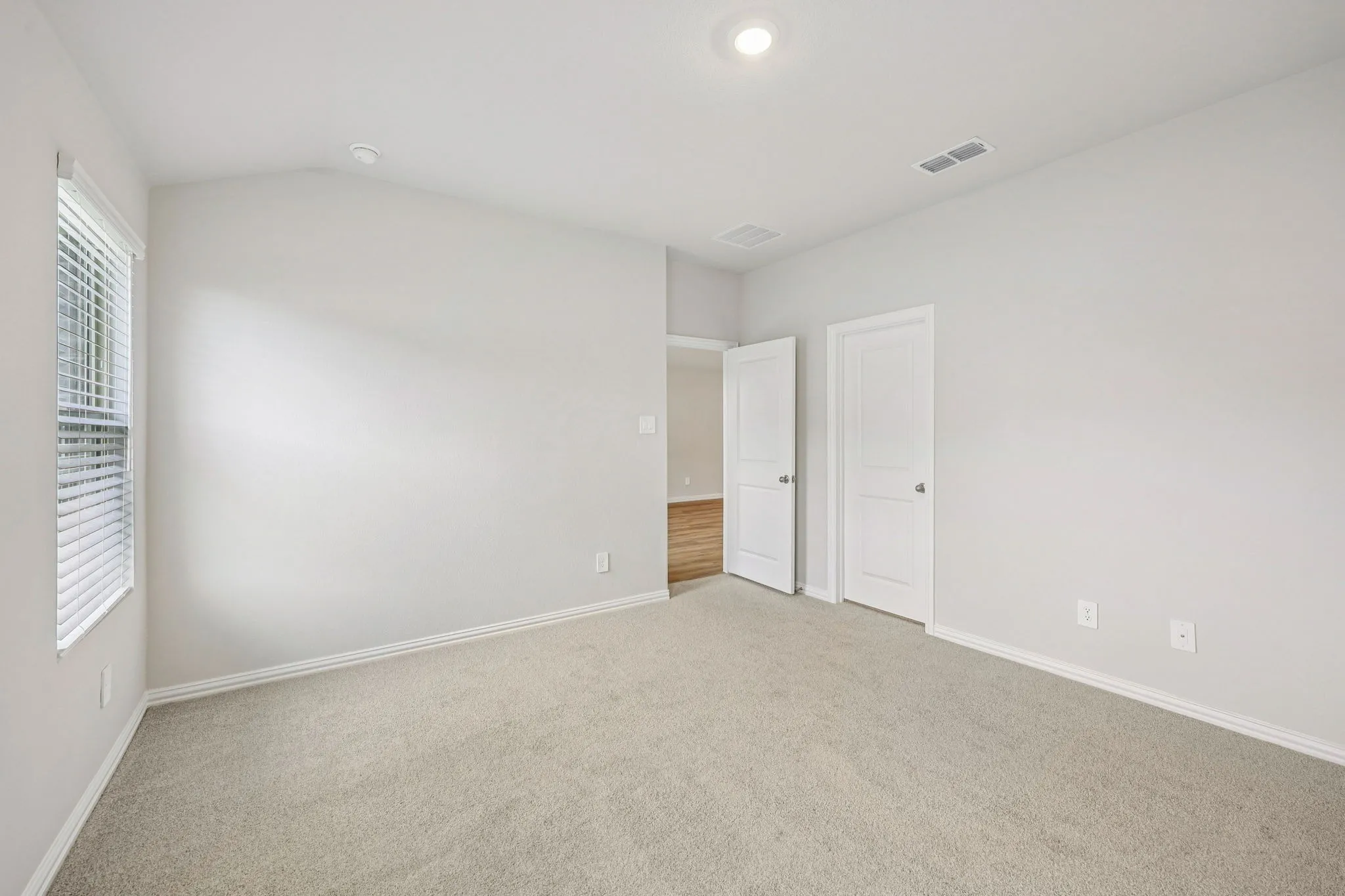 Photo is not of the actual home, but is an inspirational photo of builder’s model home and may depict options, furnishings, and/or decorator features that are not included.