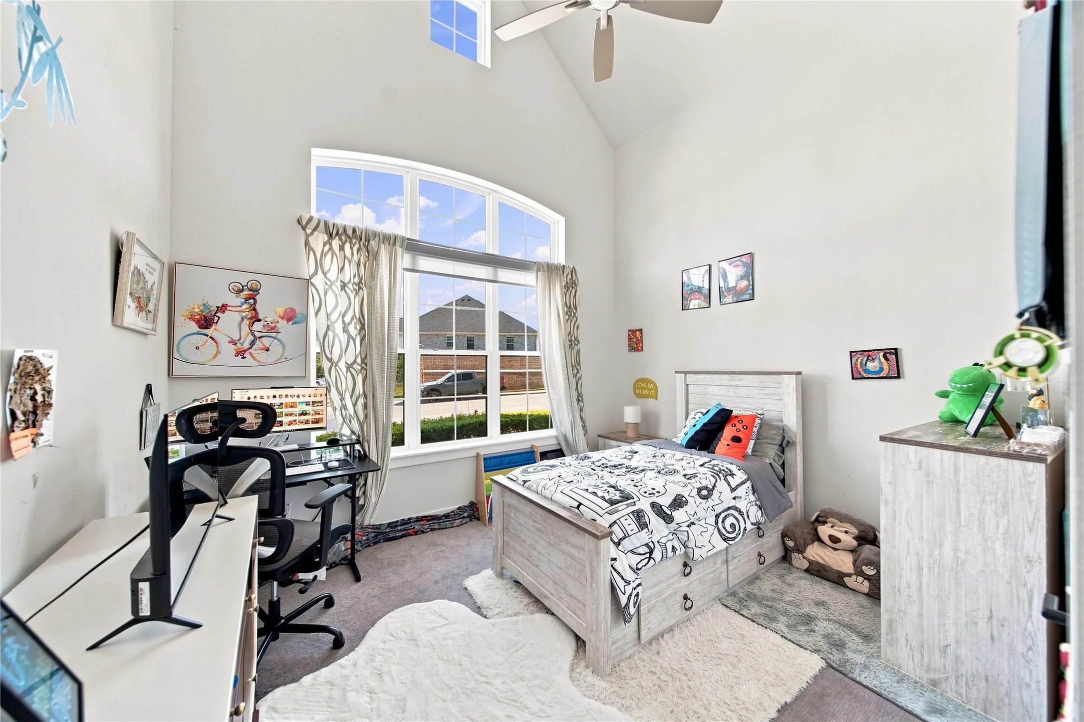 Single Family Residence For Sale in Collin County , 903 Leola Lane, Allen, Texas 75013, 4 Bedroom, 4 Bathroom, 2 Garage spaces, 3,888 Sqft, built in 2020, mls#21357327, Real Estate Agent in Allen, Homes For Sale in Collin county, Homes For Sale in Allen, Realtor in Allen Texas, Real Estate Brokerage Independent Realty Texas, Luminita Cordes Realtor