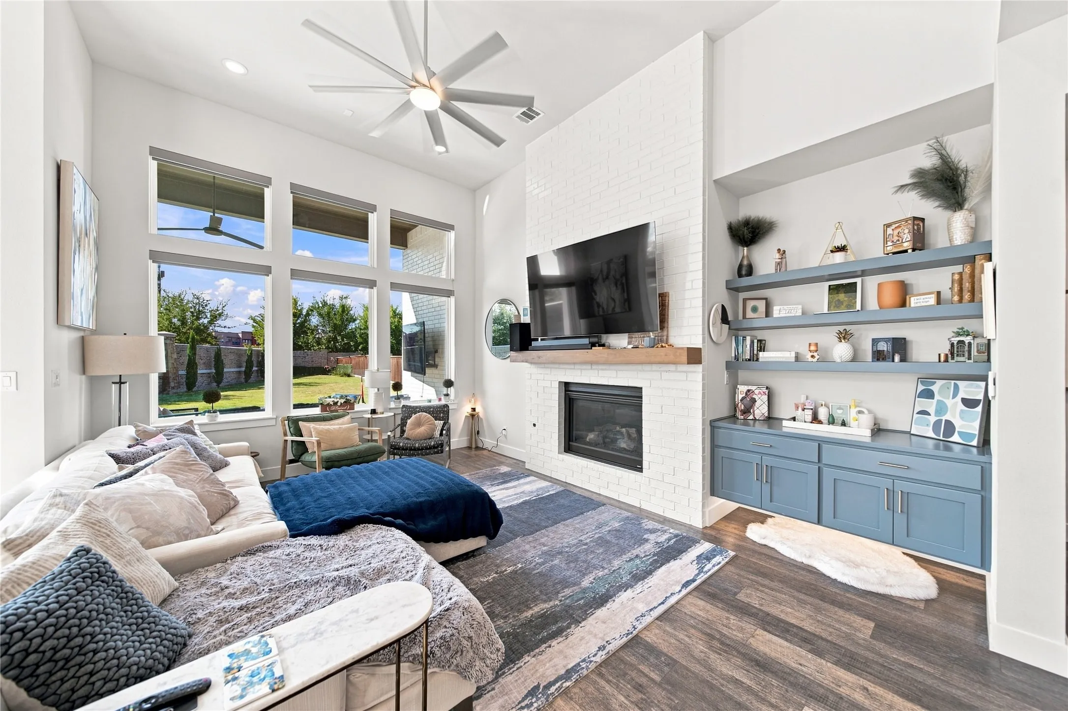 Single Family Residence For Sale in Collin County , 903 Leola Lane, Allen, Texas 75013, 4 Bedroom, 4 Bathroom, 2 Garage spaces, 3,888 Sqft, built in 2020, mls#21357327, Real Estate Agent in Allen, Homes For Sale in Collin county, Homes For Sale in Allen, Realtor in Allen Texas, Real Estate Brokerage Independent Realty Texas, Luminita Cordes Realtor