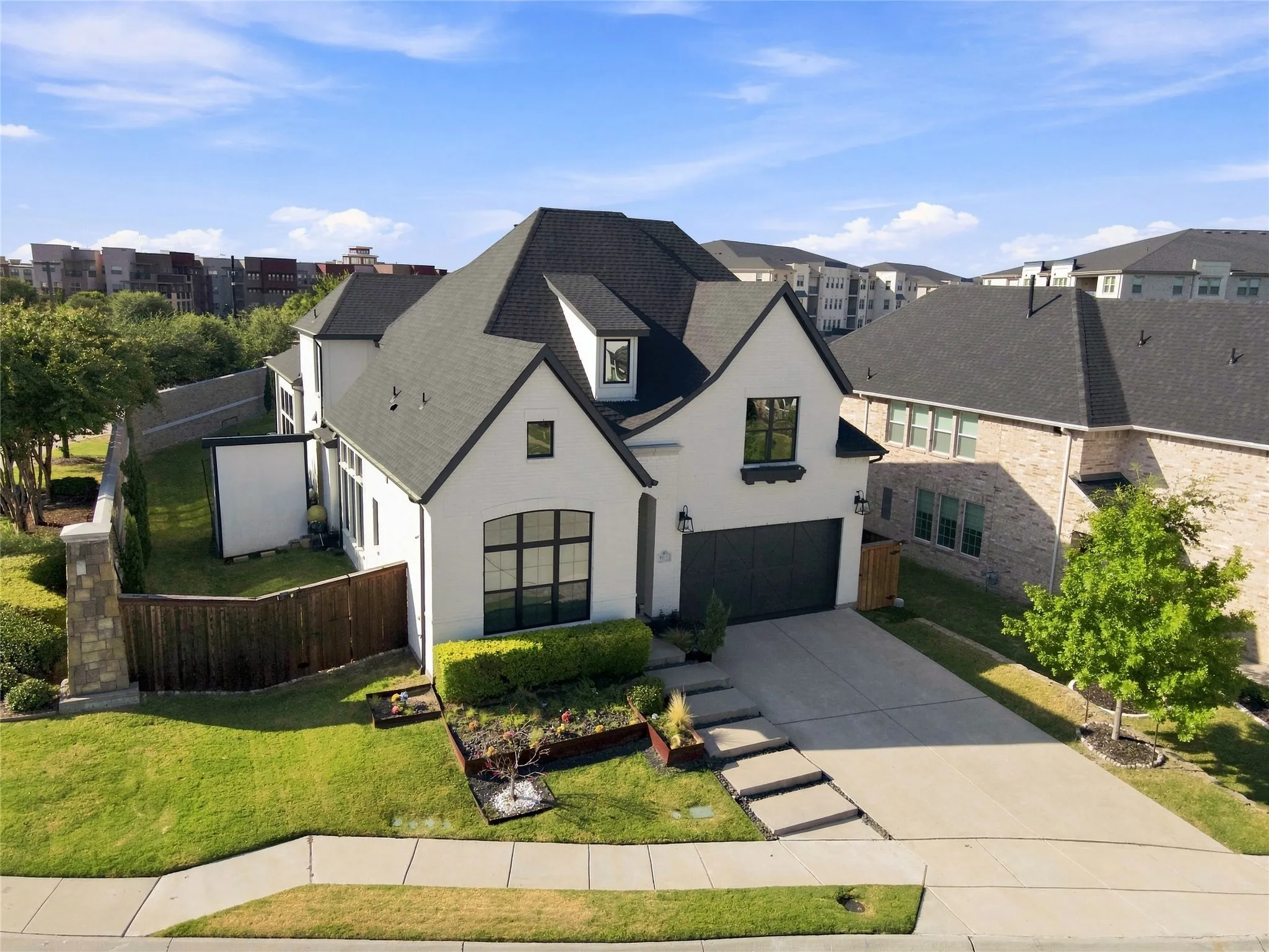 Single Family Residence For Sale in Collin County , 903 Leola Lane, Allen, Texas 75013, 4 Bedroom, 4 Bathroom, 2 Garage spaces, 3,888 Sqft, built in 2020, mls#21357327, Real Estate Agent in Allen, Homes For Sale in Collin county, Homes For Sale in Allen, Realtor in Allen Texas, Real Estate Brokerage Independent Realty Texas, Luminita Cordes Realtor