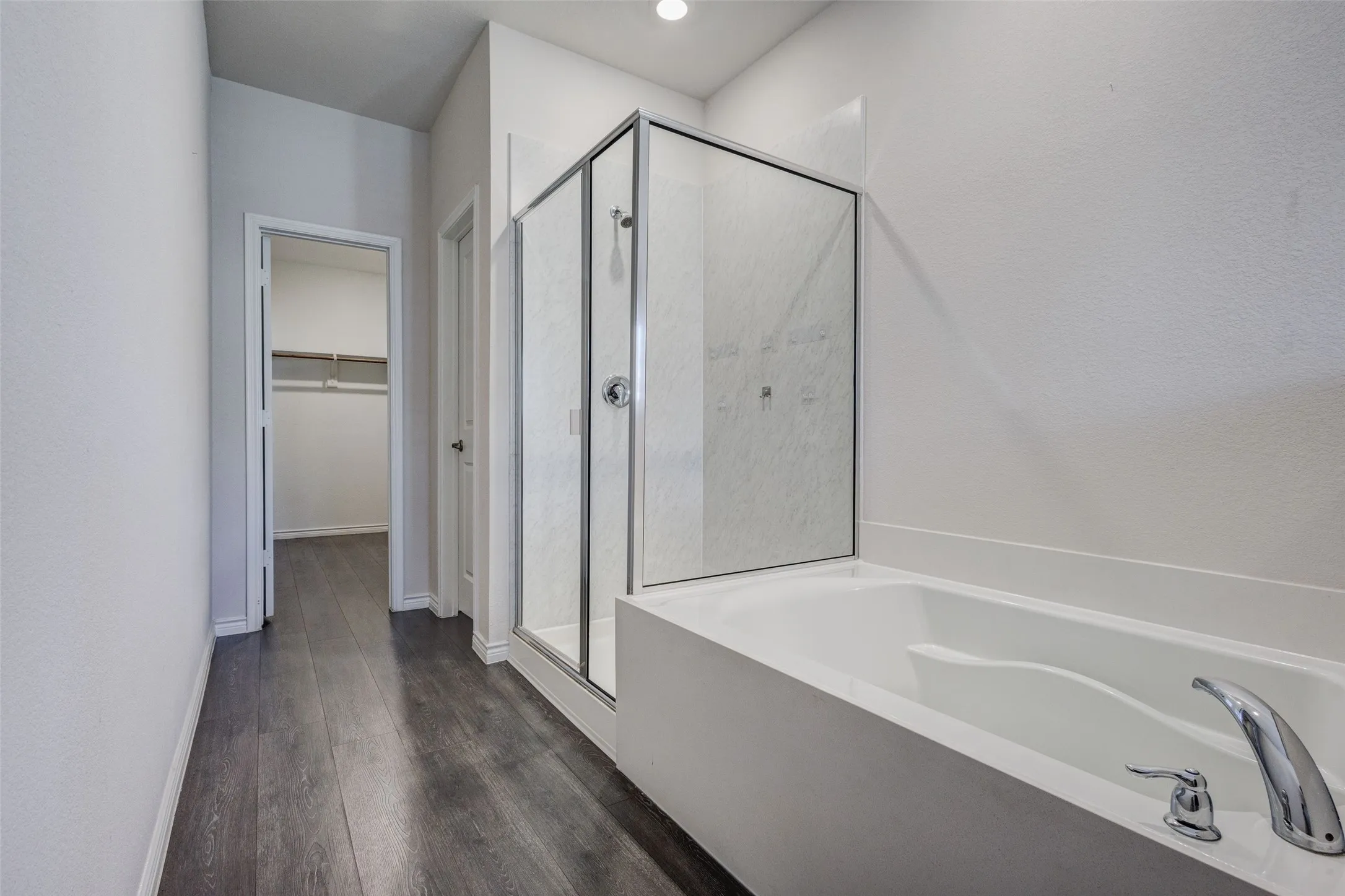 Townhouse For Sale in Dallas County , 2244 Lasso Court, Mesquite, Texas 75149, 3 Bedroom, 3 Bathroom, 2 Garage spaces, 1,815 Sqft, built in 2021, mls#21356512, Real Estate Agent in Mesquite, Homes For Sale in Dallas county, Homes For Sale in Mesquite, Realtor in Mesquite Texas, Real Estate Brokerage Independent Realty Texas, Luminita Cordes Realtor