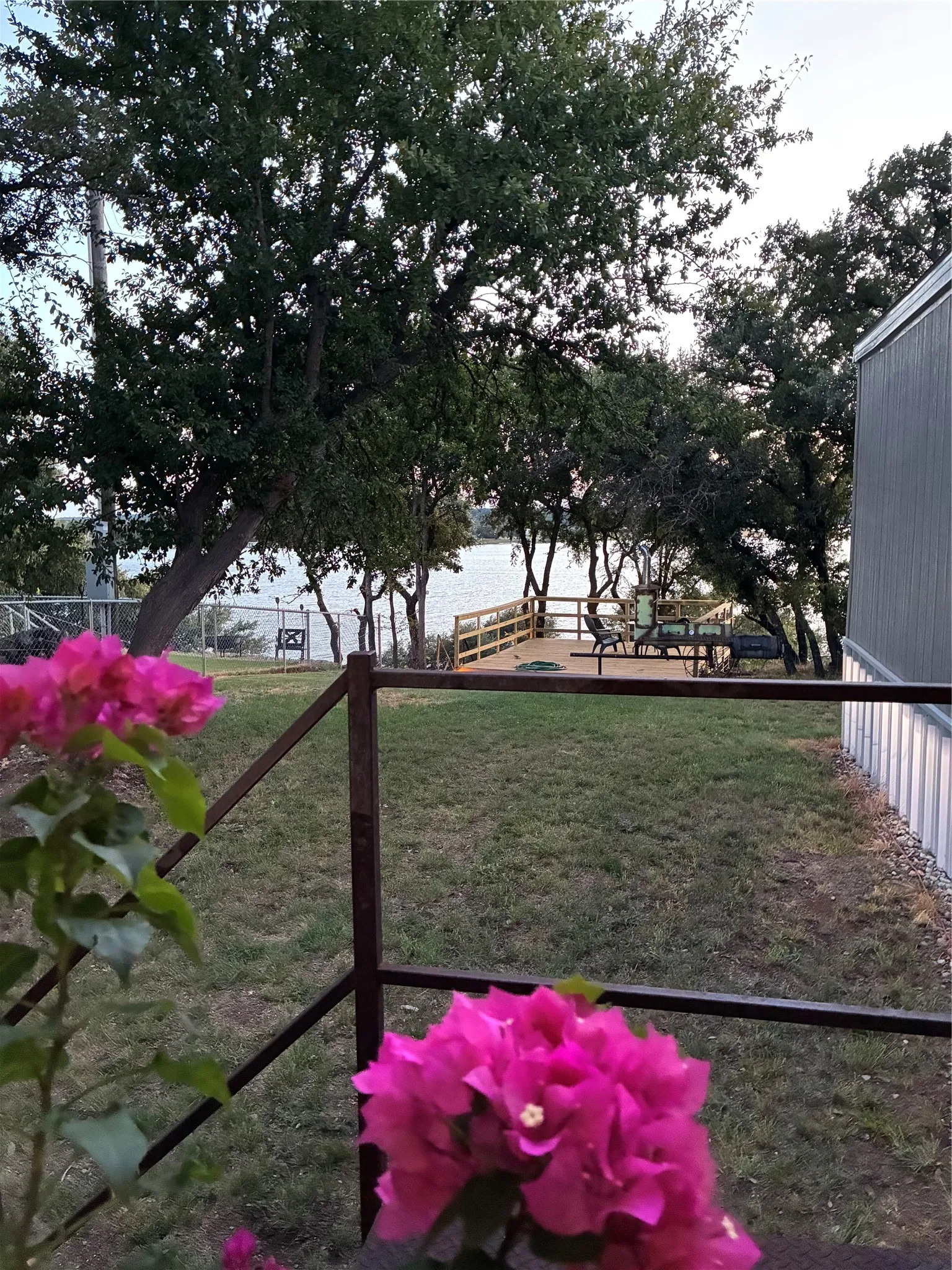 Manufactured Home For Sale in Brown County , 5041 Tamarack Drive, May, Texas 76857, 3 Bedroom, 2 Bathroom, Garage spaces, 1,064 Sqft, built in 2020, mls#21358680, Real Estate Agent in May, Homes For Sale in Brown county, Homes For Sale in May, Realtor in May Texas, Real Estate Brokerage Independent Realty Texas, Luminita Cordes Realtor