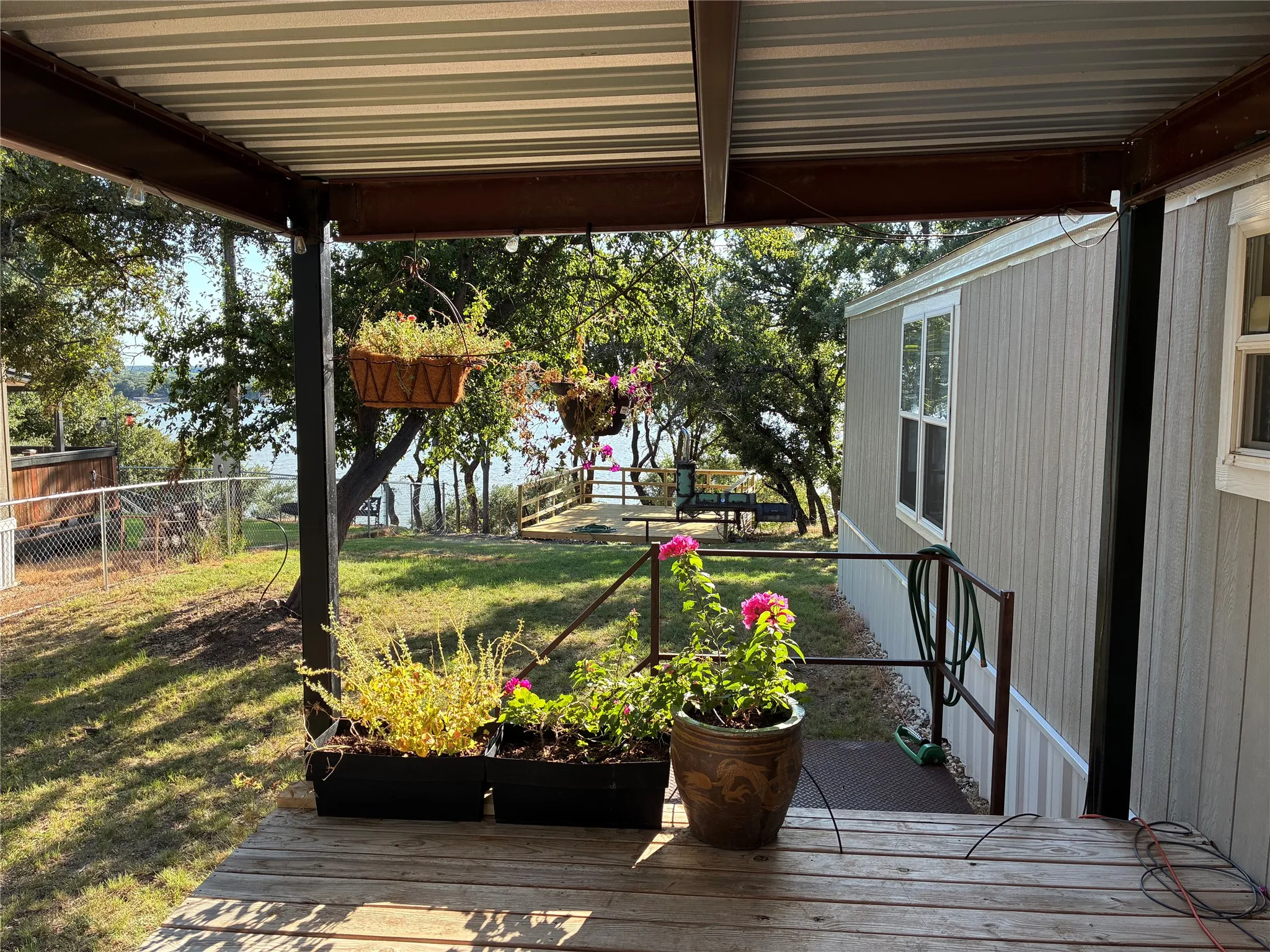 Manufactured Home For Sale in Brown County , 5041 Tamarack Drive, May, Texas 76857, 3 Bedroom, 2 Bathroom, Garage spaces, 1,064 Sqft, built in 2020, mls#21358680, Real Estate Agent in May, Homes For Sale in Brown county, Homes For Sale in May, Realtor in May Texas, Real Estate Brokerage Independent Realty Texas, Luminita Cordes Realtor