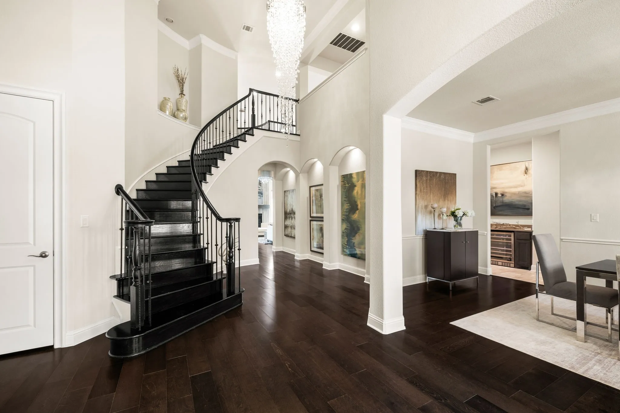 Single Family Residence For Sale in Denton County , 1043 Running Bay, Frisco, Texas 75036, 4 Bedroom, 5 Bathroom, 3 Garage spaces, 4,598 Sqft, built in 2015, mls#21358747, Real Estate Agent in Frisco, Homes For Sale in Denton county, Homes For Sale in Frisco, Realtor in Frisco Texas, Real Estate Brokerage Independent Realty Texas, Luminita Cordes Realtor