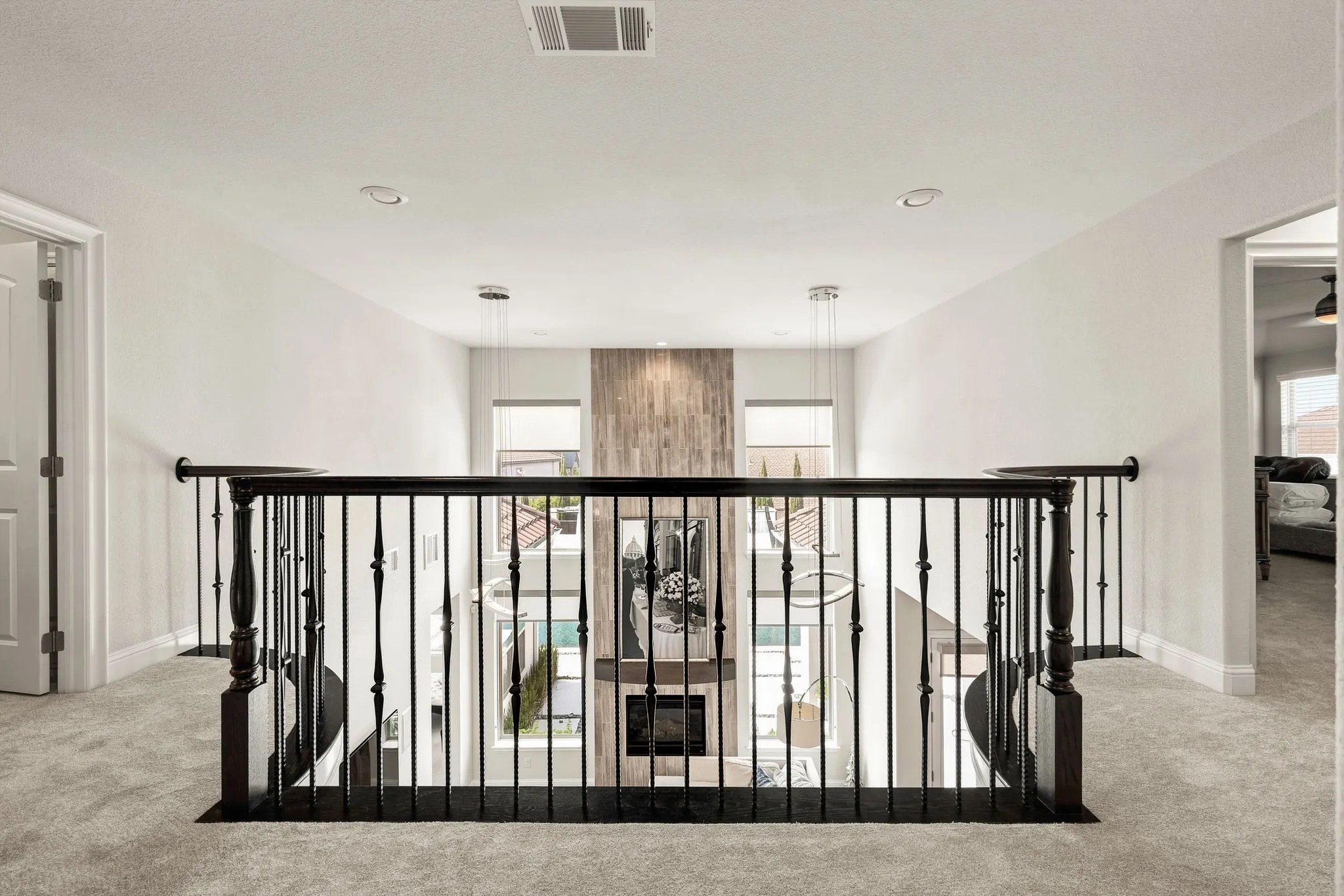 Single Family Residence For Sale in Denton County , 1043 Running Bay, Frisco, Texas 75036, 4 Bedroom, 5 Bathroom, 3 Garage spaces, 4,598 Sqft, built in 2015, mls#21358747, Real Estate Agent in Frisco, Homes For Sale in Denton county, Homes For Sale in Frisco, Realtor in Frisco Texas, Real Estate Brokerage Independent Realty Texas, Luminita Cordes Realtor