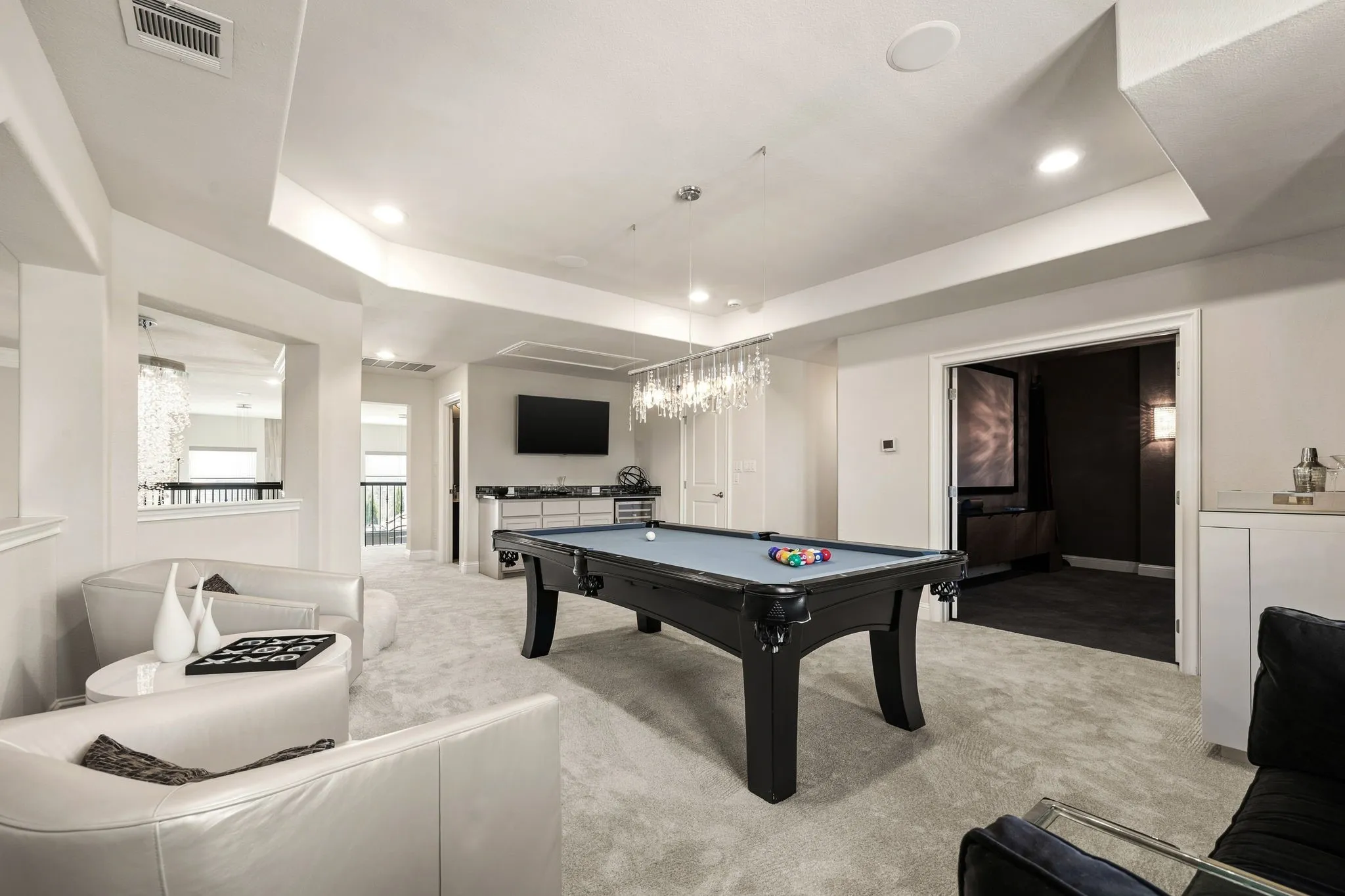 Single Family Residence For Sale in Denton County , 1043 Running Bay, Frisco, Texas 75036, 4 Bedroom, 5 Bathroom, 3 Garage spaces, 4,598 Sqft, built in 2015, mls#21358747, Real Estate Agent in Frisco, Homes For Sale in Denton county, Homes For Sale in Frisco, Realtor in Frisco Texas, Real Estate Brokerage Independent Realty Texas, Luminita Cordes Realtor