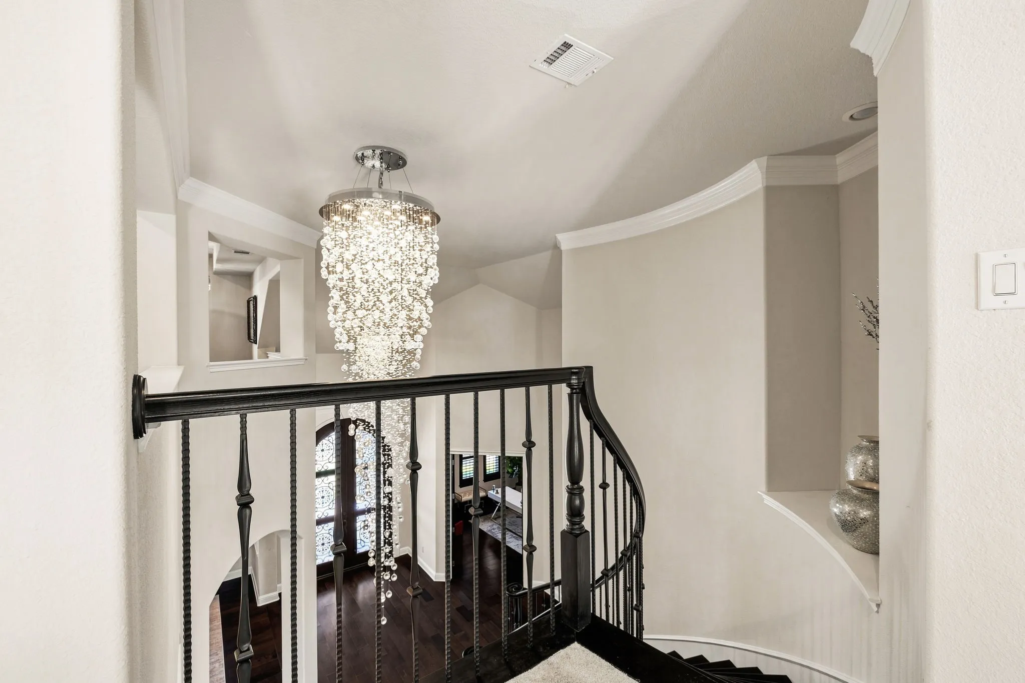Single Family Residence For Sale in Denton County , 1043 Running Bay, Frisco, Texas 75036, 4 Bedroom, 5 Bathroom, 3 Garage spaces, 4,598 Sqft, built in 2015, mls#21358747, Real Estate Agent in Frisco, Homes For Sale in Denton county, Homes For Sale in Frisco, Realtor in Frisco Texas, Real Estate Brokerage Independent Realty Texas, Luminita Cordes Realtor