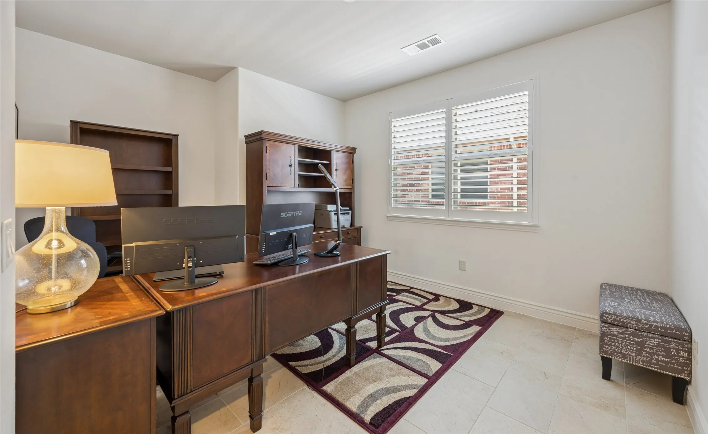 Single Family Residence For Sale in Denton County , 9905 Teakwood Avenue, Denton, Texas 76207, 2 Bedroom, 3 Bathroom, 3 Garage spaces, 1,819 Sqft, built in 2015, mls#21354099, Real Estate Agent in Denton, Homes For Sale in Denton county, Homes For Sale in Denton, Realtor in Denton Texas, Real Estate Brokerage Independent Realty Texas, Luminita Cordes Realtor