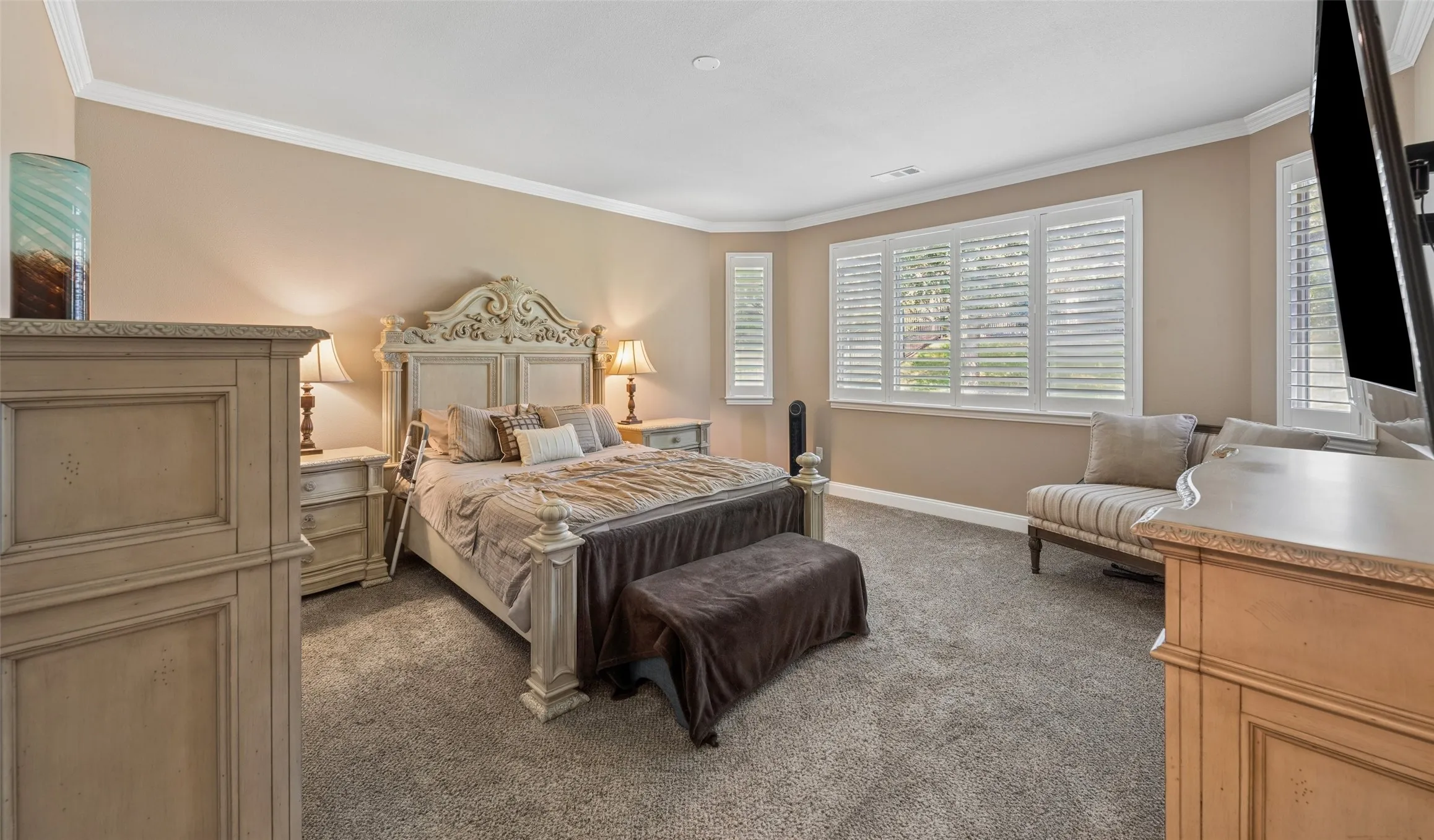 Single Family Residence For Sale in Denton County , 9905 Teakwood Avenue, Denton, Texas 76207, 2 Bedroom, 3 Bathroom, 3 Garage spaces, 1,819 Sqft, built in 2015, mls#21354099, Real Estate Agent in Denton, Homes For Sale in Denton county, Homes For Sale in Denton, Realtor in Denton Texas, Real Estate Brokerage Independent Realty Texas, Luminita Cordes Realtor