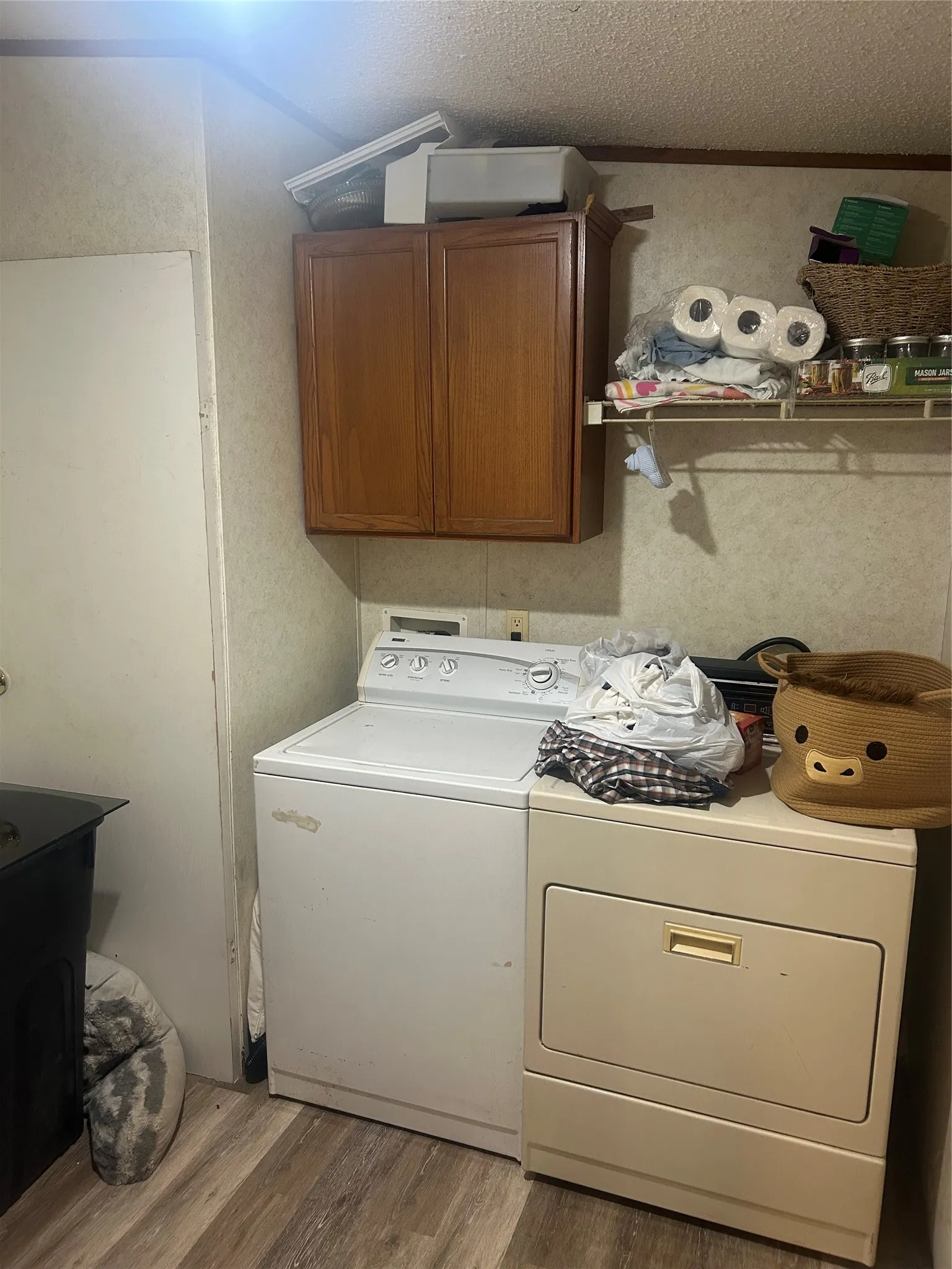 Mobile Home For Sale in Mc Lennan County , 676 Homer Young, Axtell, Texas 76624, 3 Bedroom, 2 Bathroom, Garage spaces, 1,736 Sqft, built in 2001, mls#21358756, Real Estate Agent in Axtell, Homes For Sale in Mc Lennan county, Homes For Sale in Axtell, Realtor in Axtell Texas, Real Estate Brokerage Independent Realty Texas, Luminita Cordes Realtor