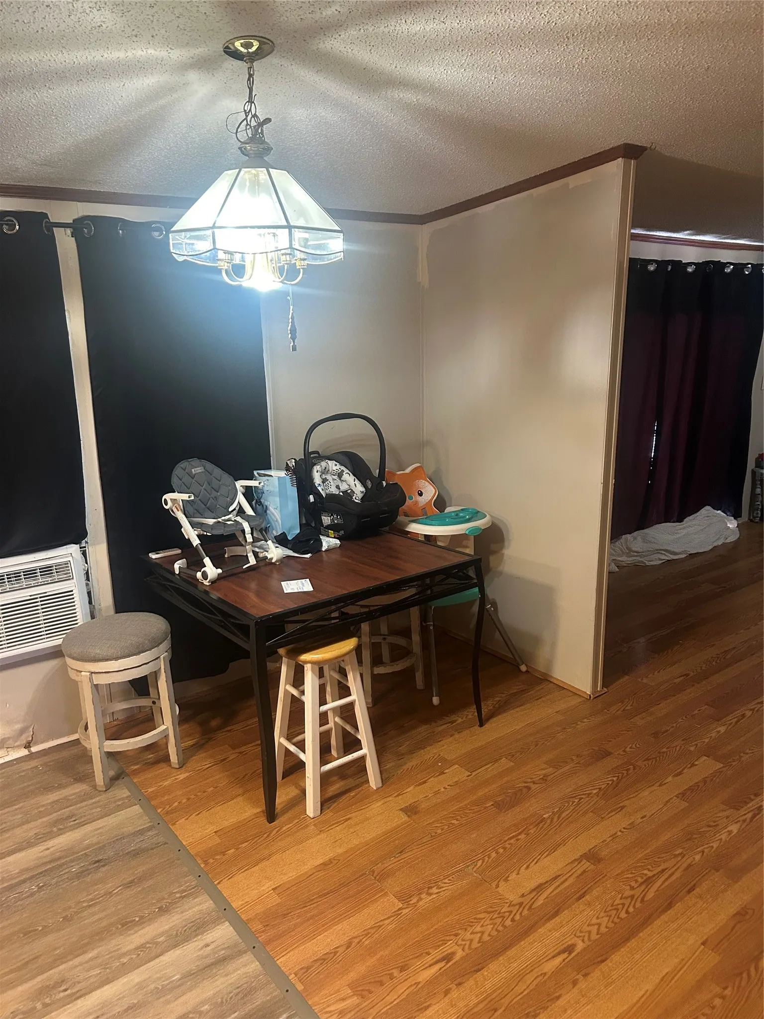 Mobile Home For Sale in Mc Lennan County , 676 Homer Young, Axtell, Texas 76624, 3 Bedroom, 2 Bathroom, Garage spaces, 1,736 Sqft, built in 2001, mls#21358756, Real Estate Agent in Axtell, Homes For Sale in Mc Lennan county, Homes For Sale in Axtell, Realtor in Axtell Texas, Real Estate Brokerage Independent Realty Texas, Luminita Cordes Realtor