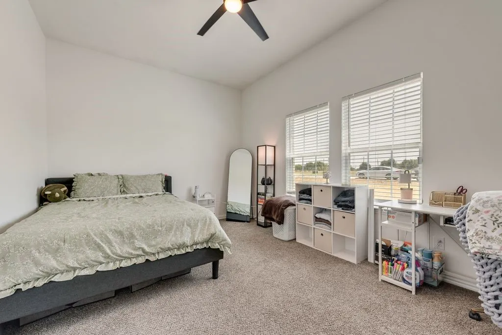 Single Family Residence For Sale in Van Zandt County , 247 Private Road 7413 Road, Wills Point, Texas 75169, 5 Bedroom, 4 Bathroom, Garage spaces, 2,568 Sqft, built in 2023, mls#21355589, Real Estate Agent in Wills Point, Homes For Sale in Van Zandt county, Homes For Sale in Wills Point, Realtor in Wills Point Texas, Real Estate Brokerage Independent Realty Texas, Luminita Cordes Realtor