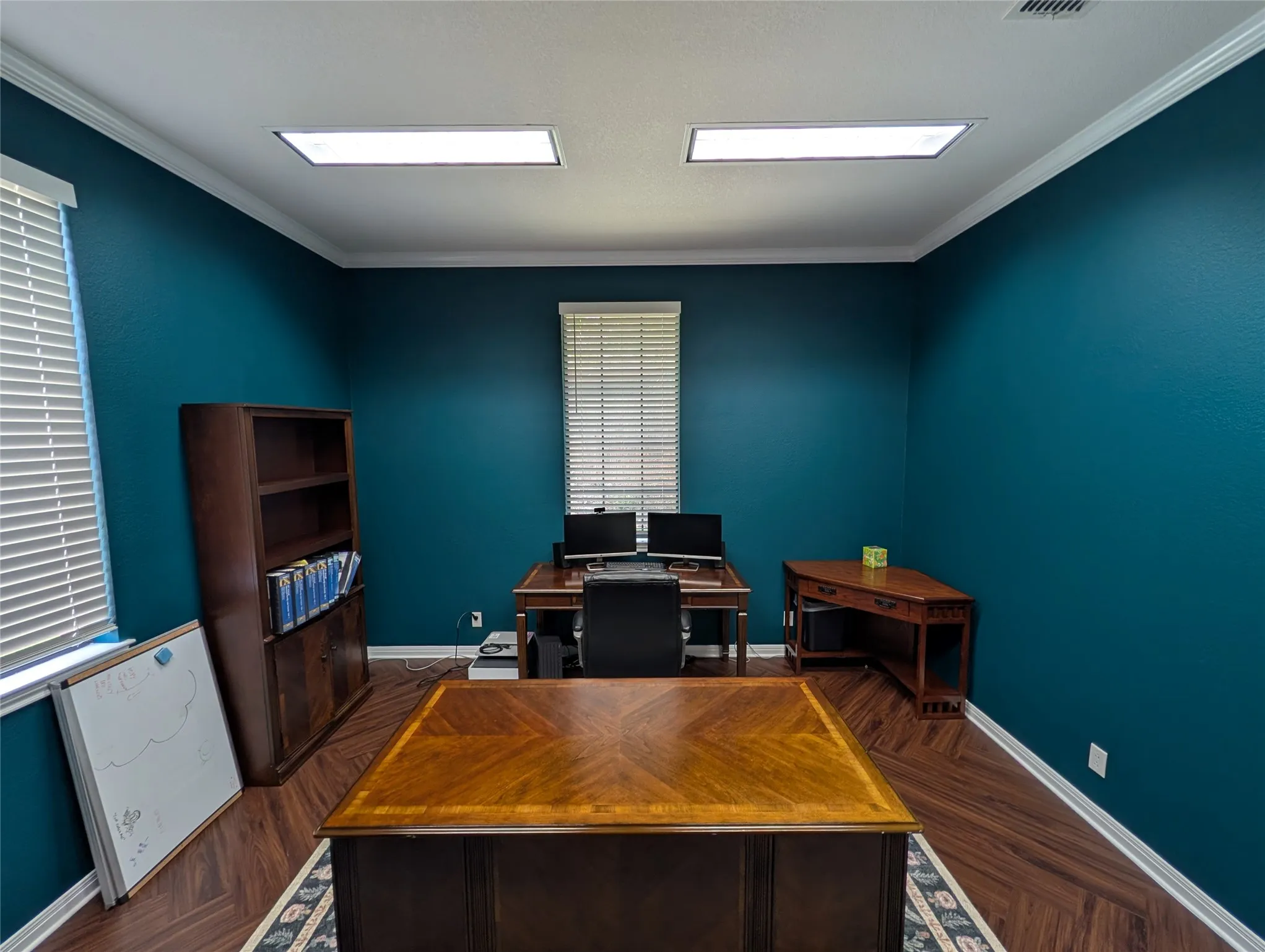 Office For Sale in Mc Lennan County , 3640 W Waco Drive, Waco, Texas 76710, 0, 0, Garage spaces, 0 Sqft, built in 2001, mls#21358655, Real Estate Agent in Waco, Homes For Sale in Mc Lennan county, Homes For Sale in Waco, Realtor in Waco Texas, Real Estate Brokerage Independent Realty Texas, Luminita Cordes Realtor