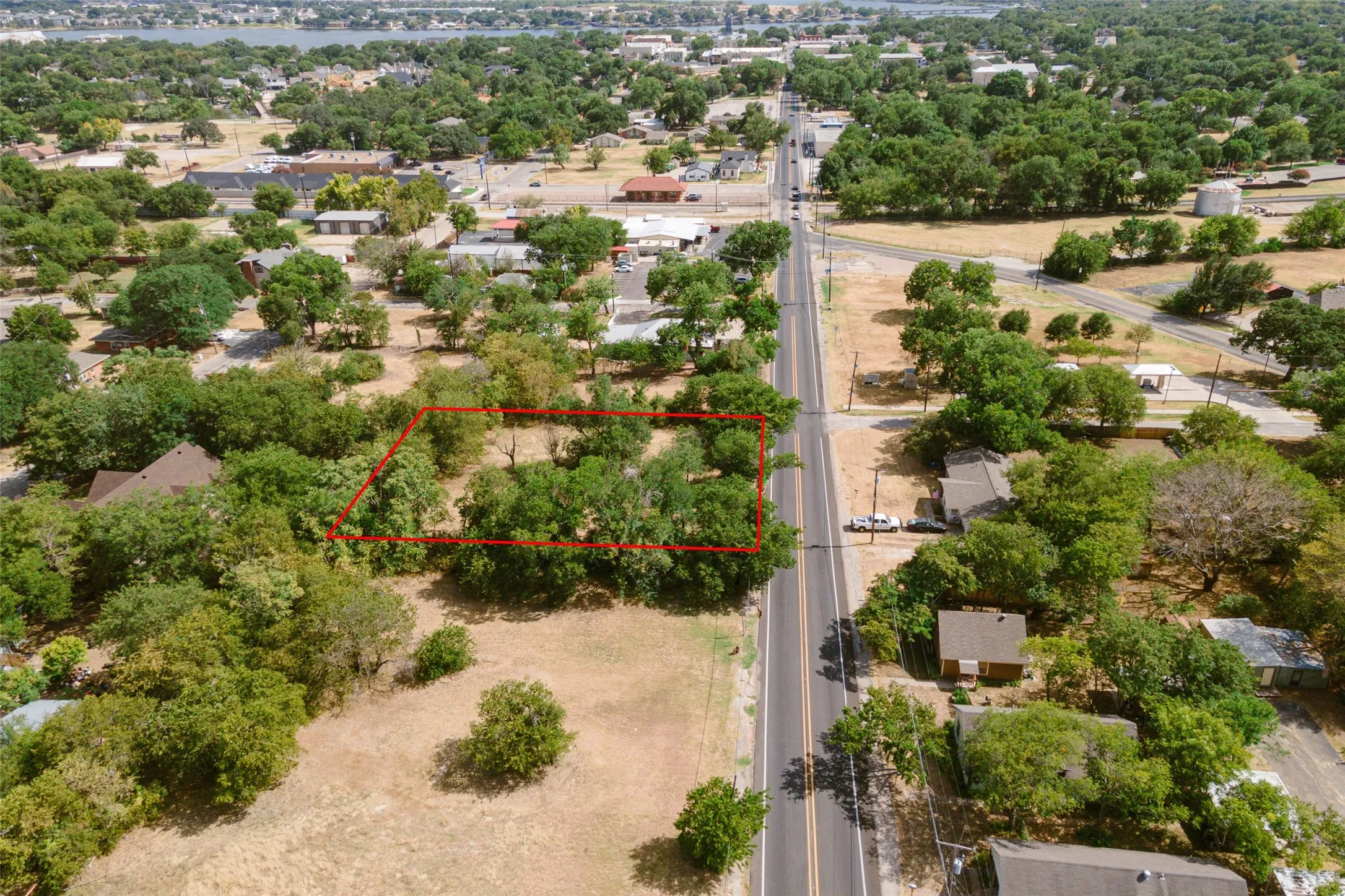 Improved Land For Sale in Hood County , 713 N Houston Street, Granbury, Texas 76048, 0, 0, Garage spaces, 0 Sqft, built in 0, mls#21358773, Real Estate Agent in Granbury, Homes For Sale in Hood county, Homes For Sale in Granbury, Realtor in Granbury Texas, Real Estate Brokerage Independent Realty Texas, Luminita Cordes Realtor
